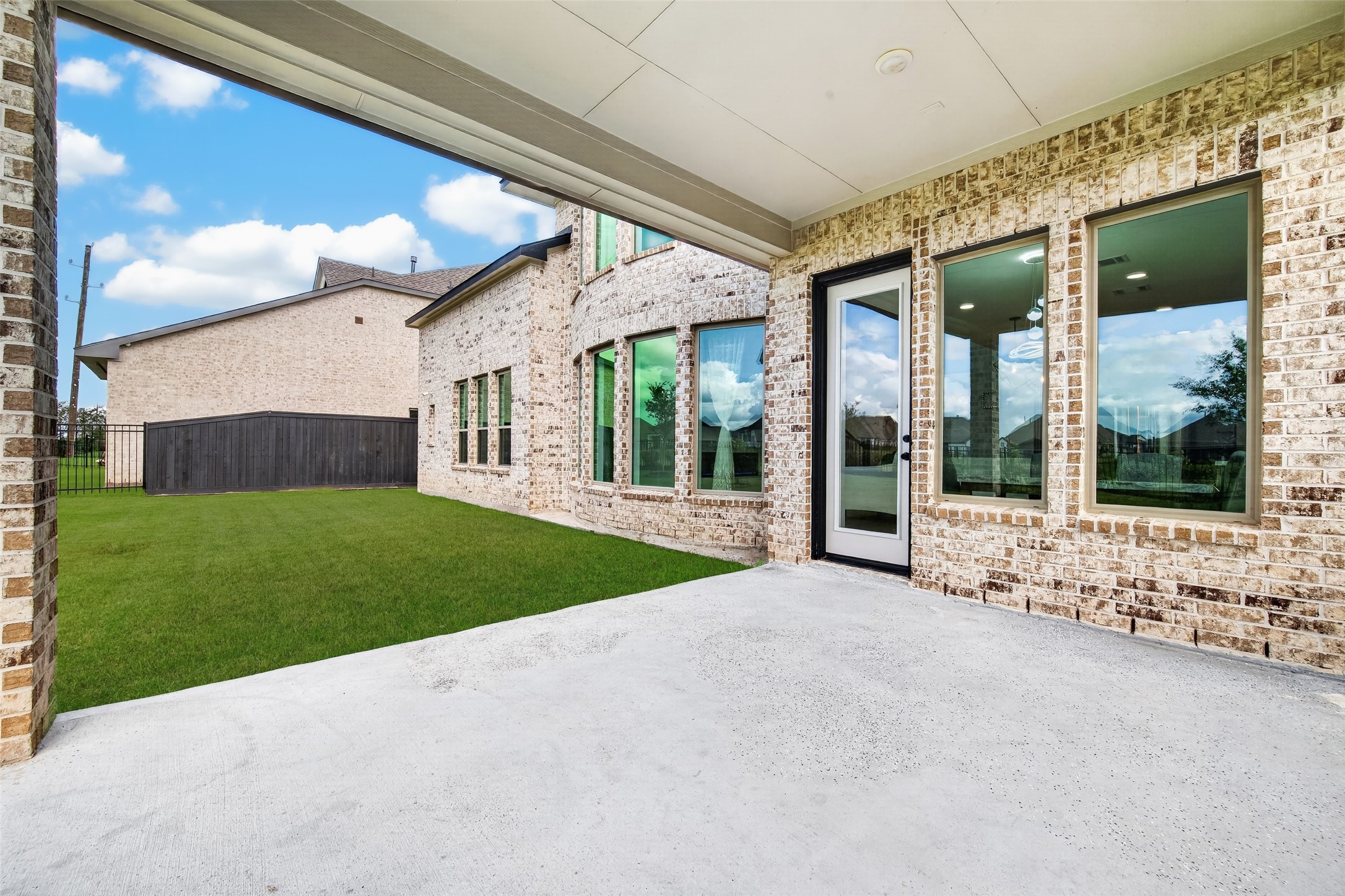 2511 Falling Fig Lane, Richmond, TX 77406