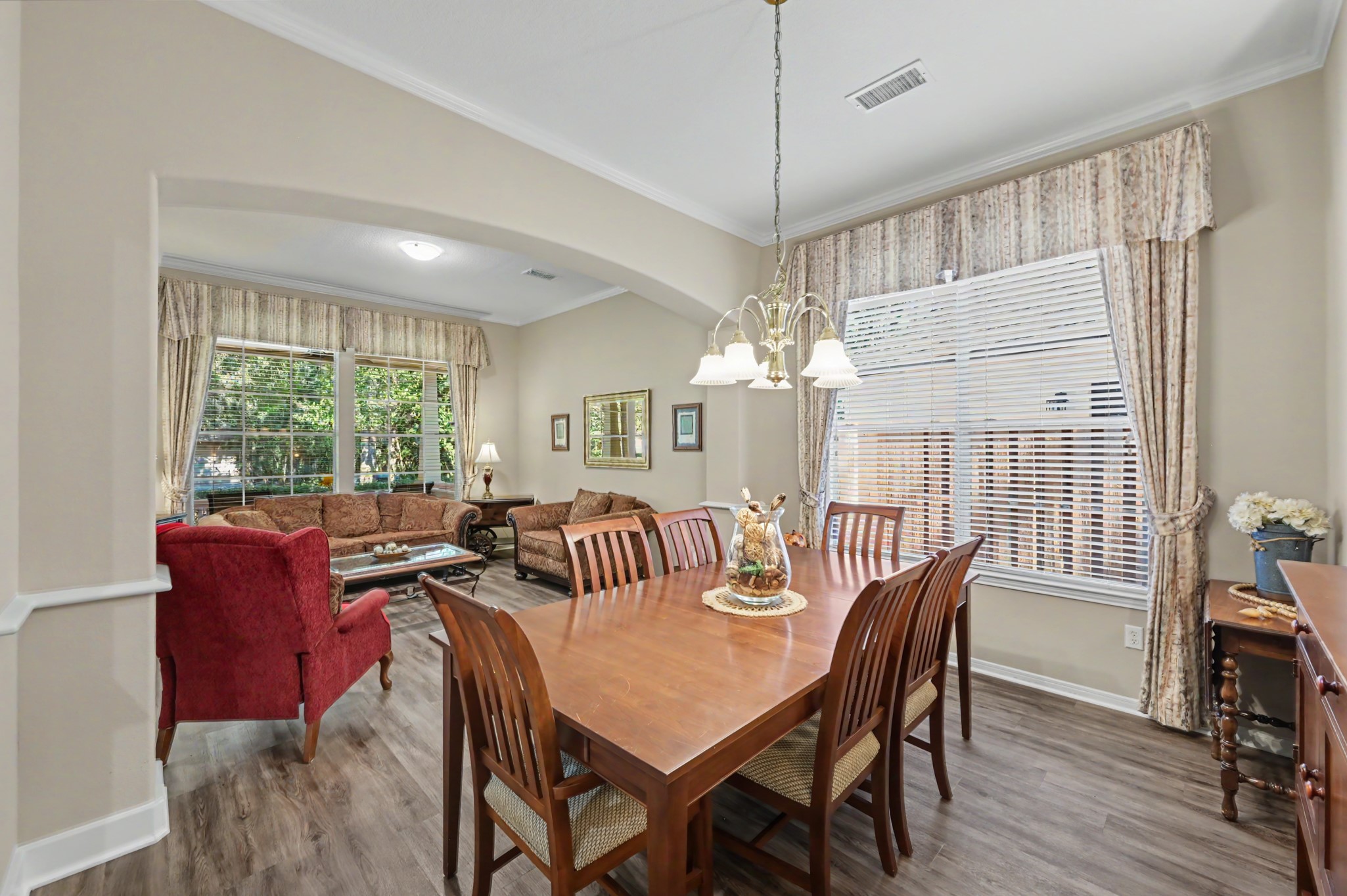 43 S Plum Crest Circle, The Woodlands, TX 77382