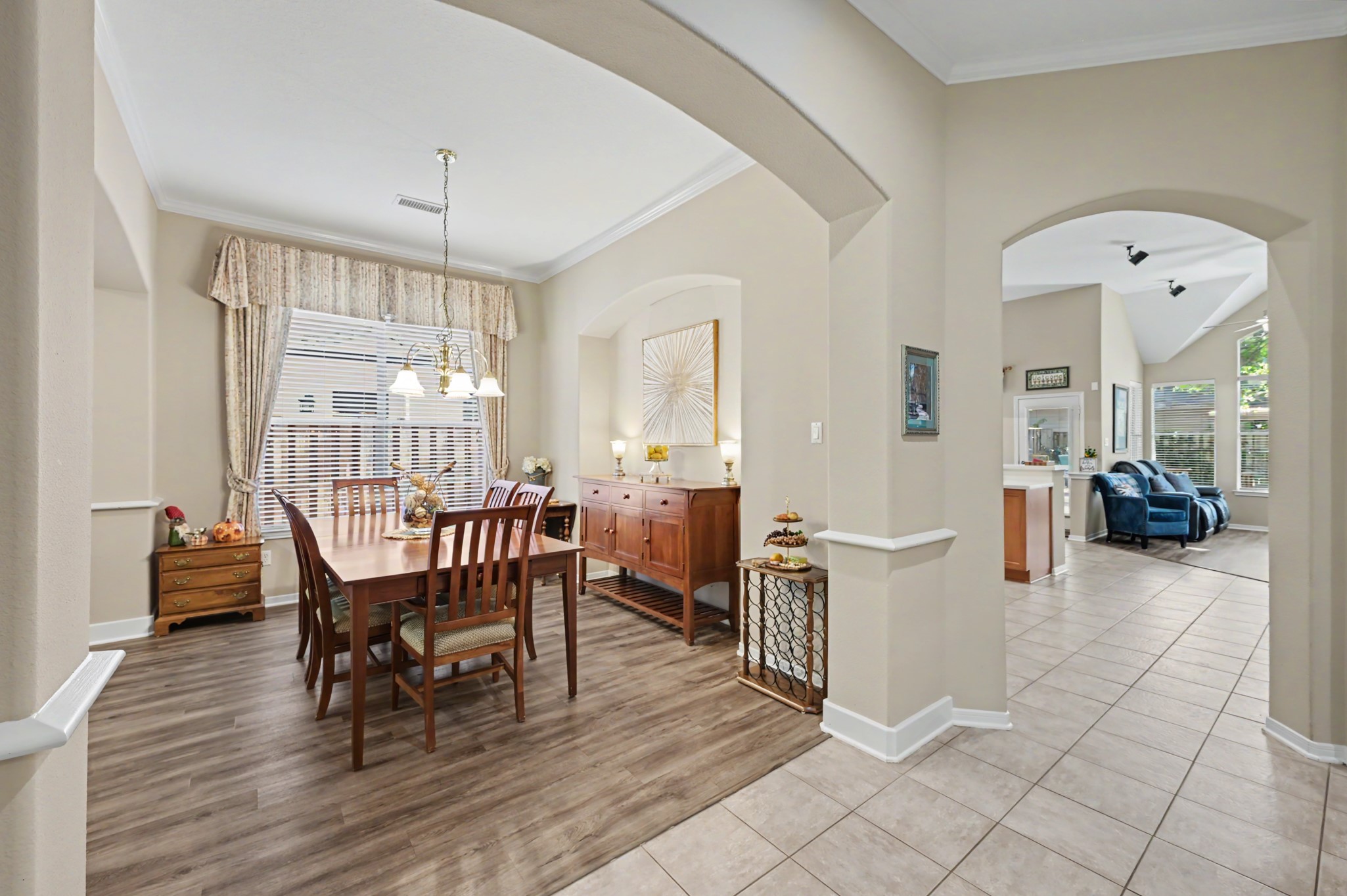 43 S Plum Crest Circle, The Woodlands, TX 77382