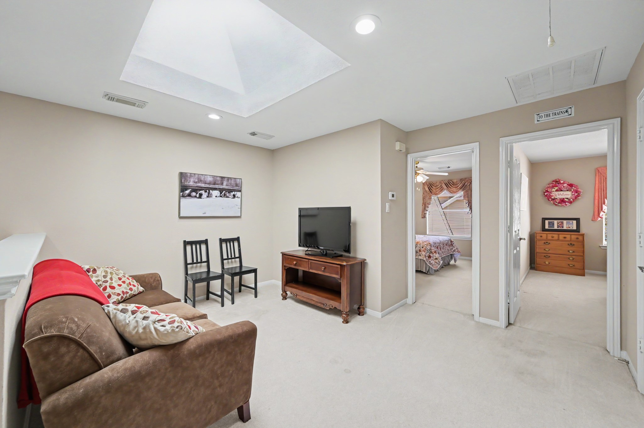 Game room upstairs