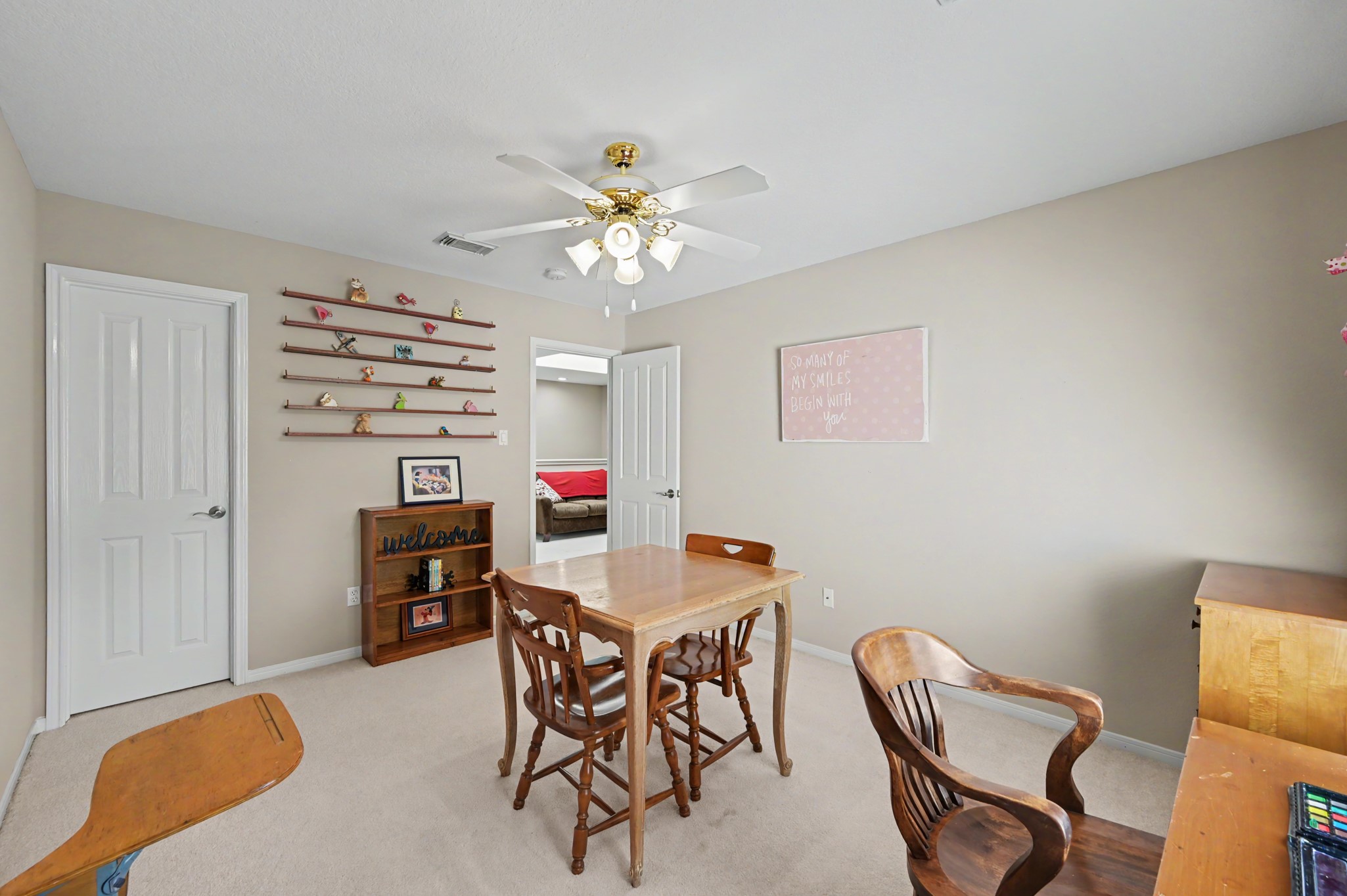 2nd secondary bedroom with grandkids playroom set up