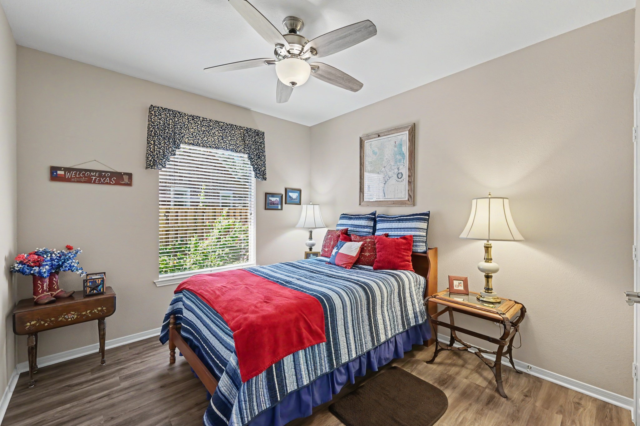 43 S Plum Crest Circle, The Woodlands, TX 77382