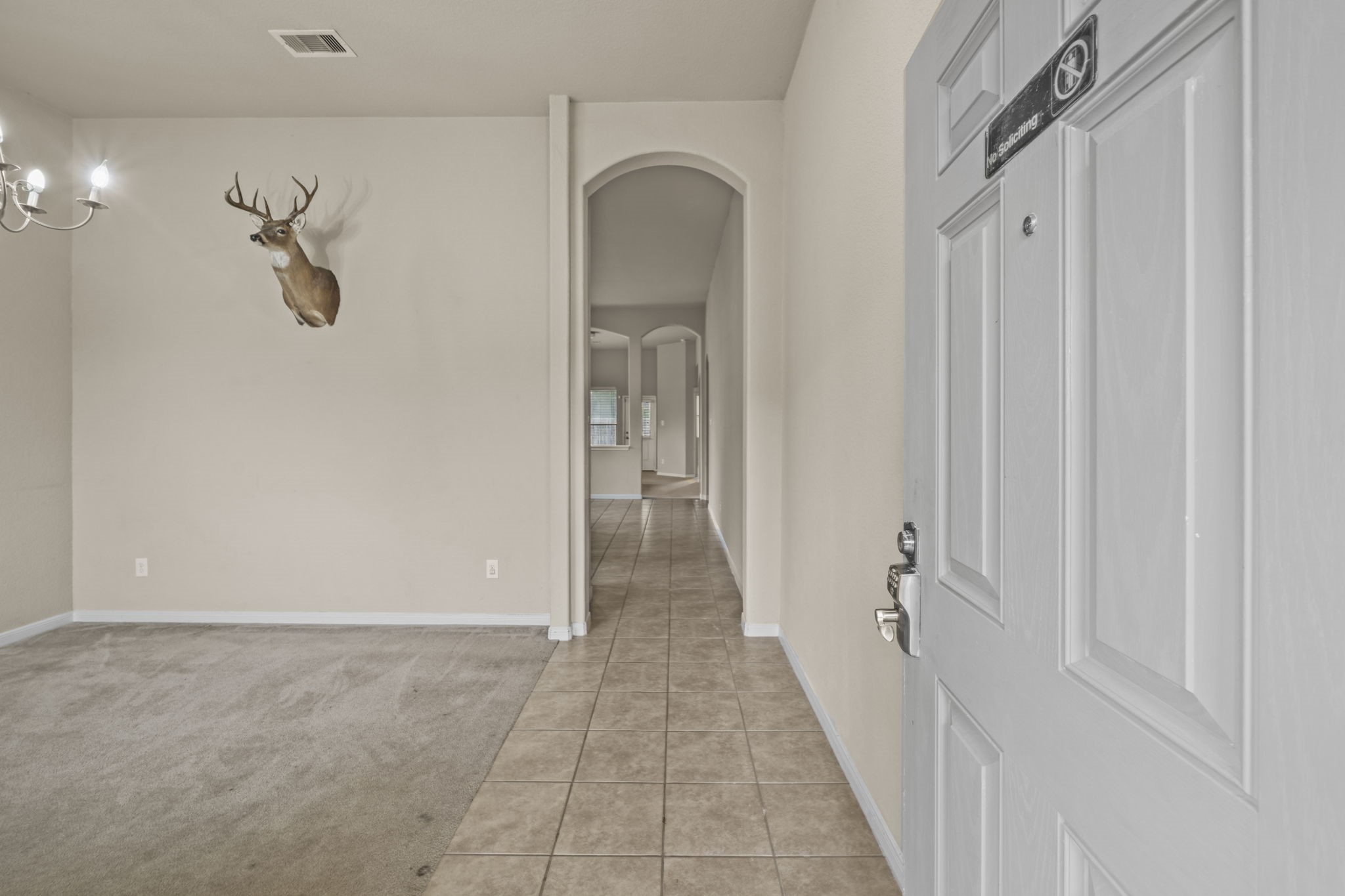 Entry/Foyer