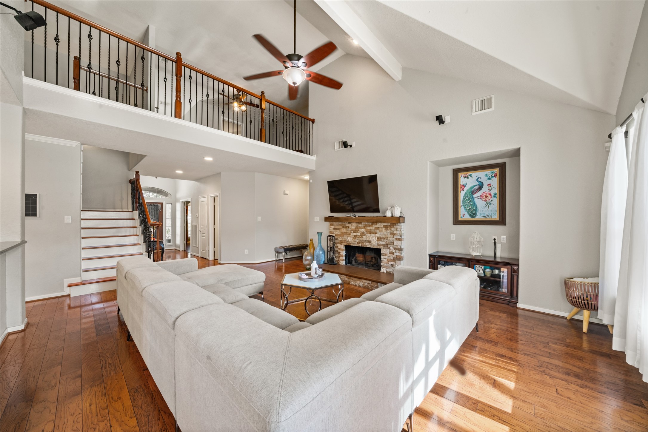 Another view of the gorgeous living room area.