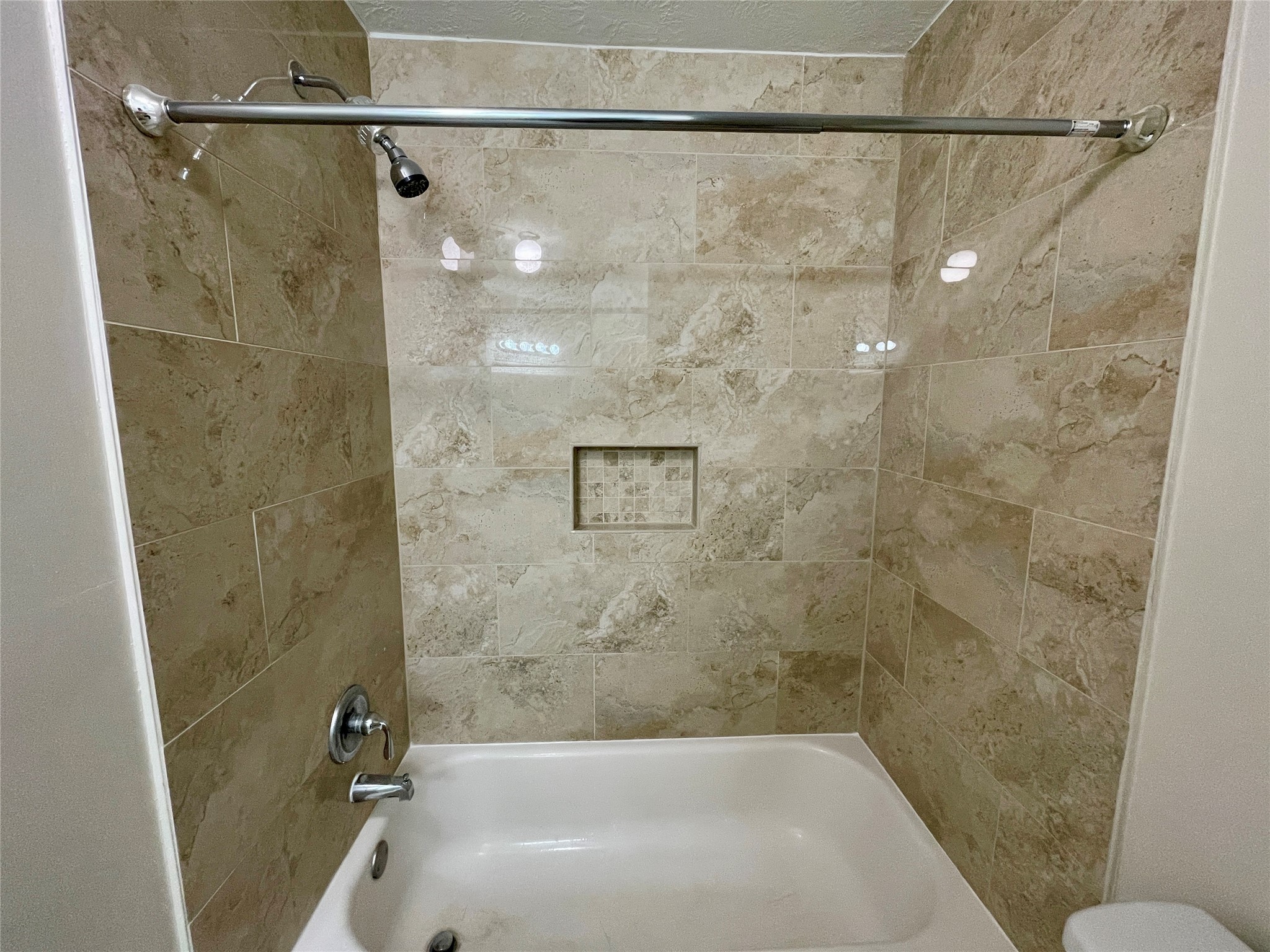 6619 Pleasant Stream Drive, Katy, TX 77449