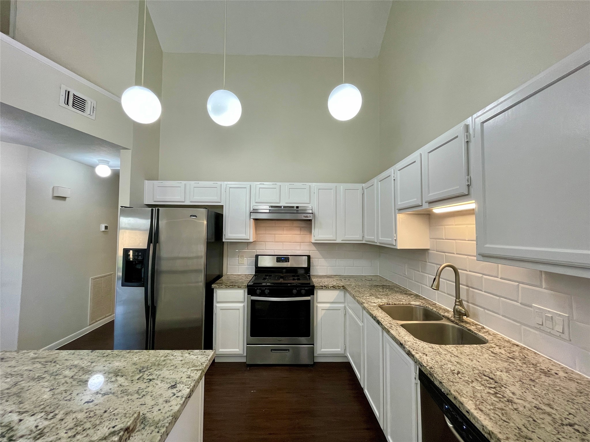 6619 Pleasant Stream Drive, Katy, TX 77449 6619 Pleasant Stream Drive, Katy, TX 77449