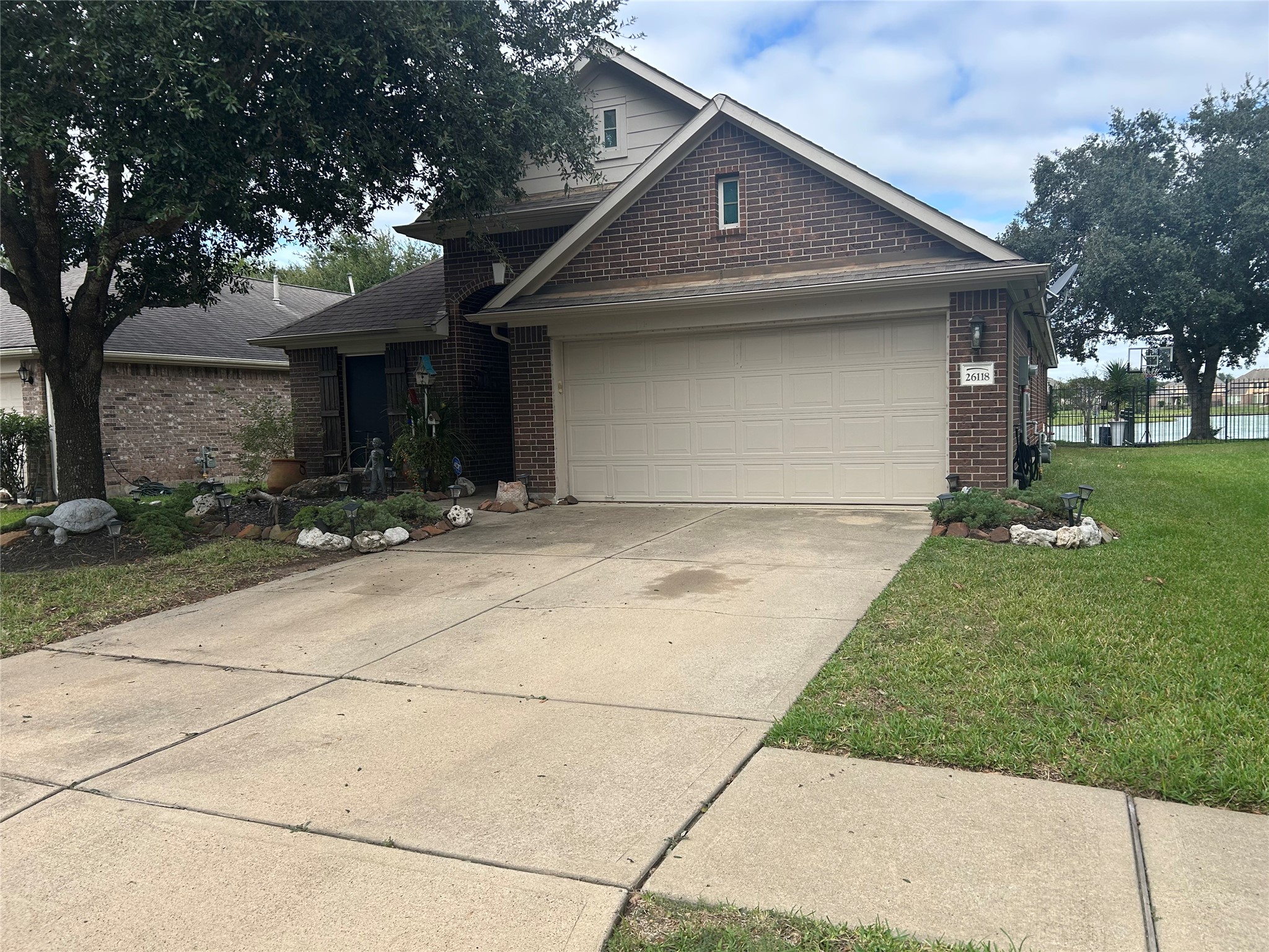 26118 Travis Brook Drive, Richmond, TX 77406 26118 Travis Brook Drive, Richmond, TX 77406