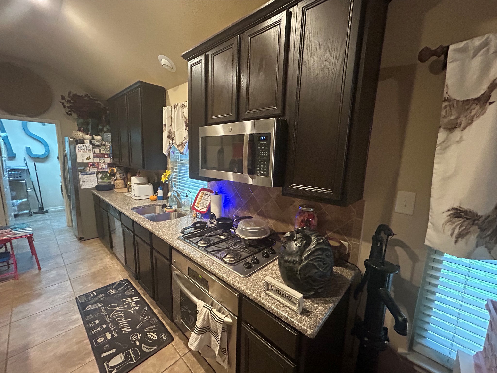 26118 Travis Brook Drive, Richmond, TX 77406