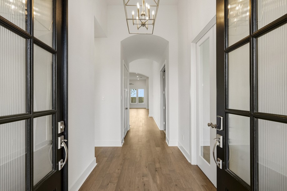Double door entry