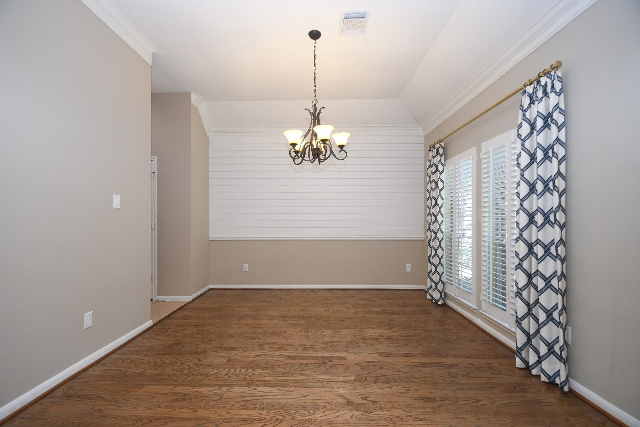 4907 Bend Court, Sugar Land, TX 77478