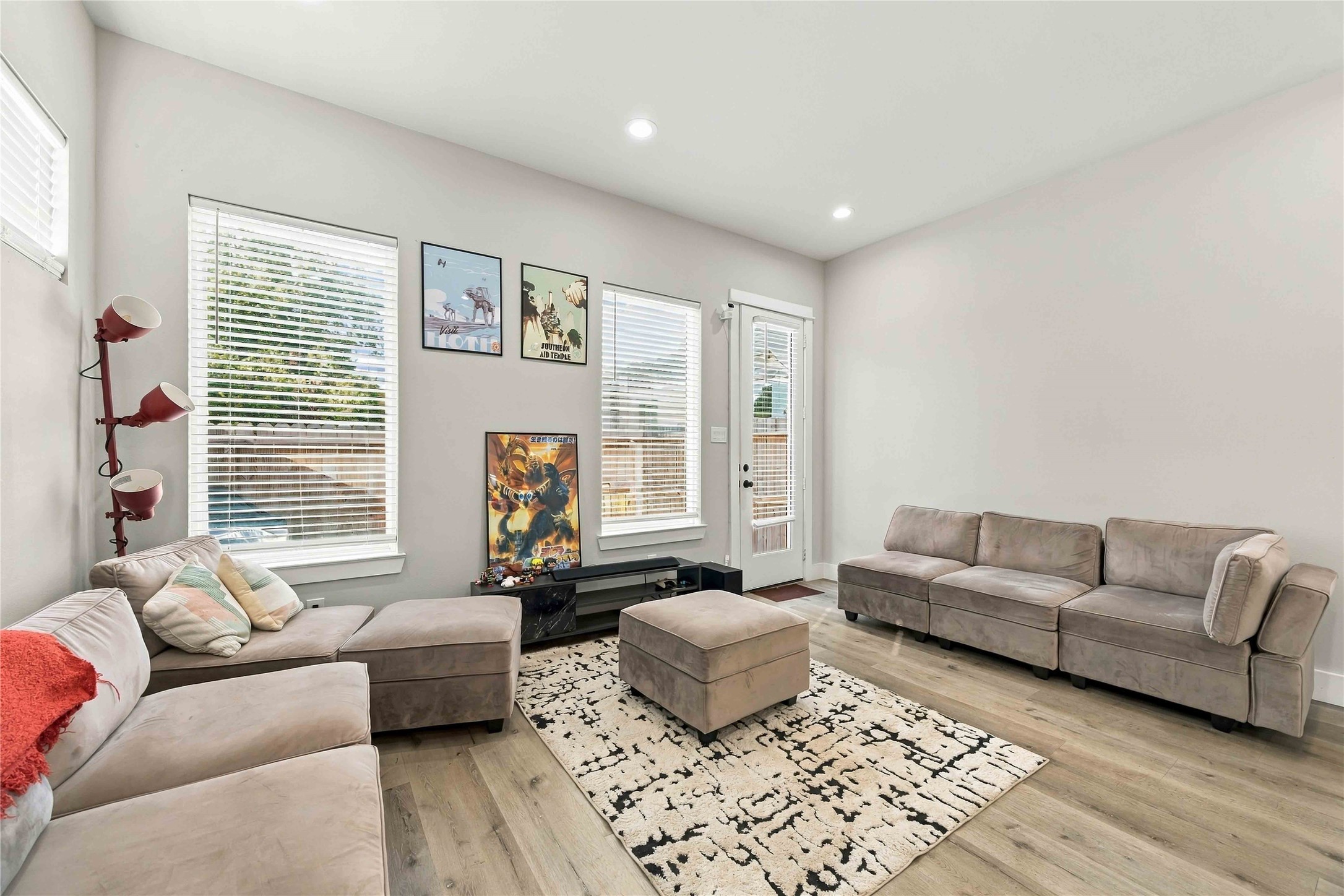 5605 Mulvey Street, Houston, TX 77020 5605 Mulvey Street, Houston, TX 77020