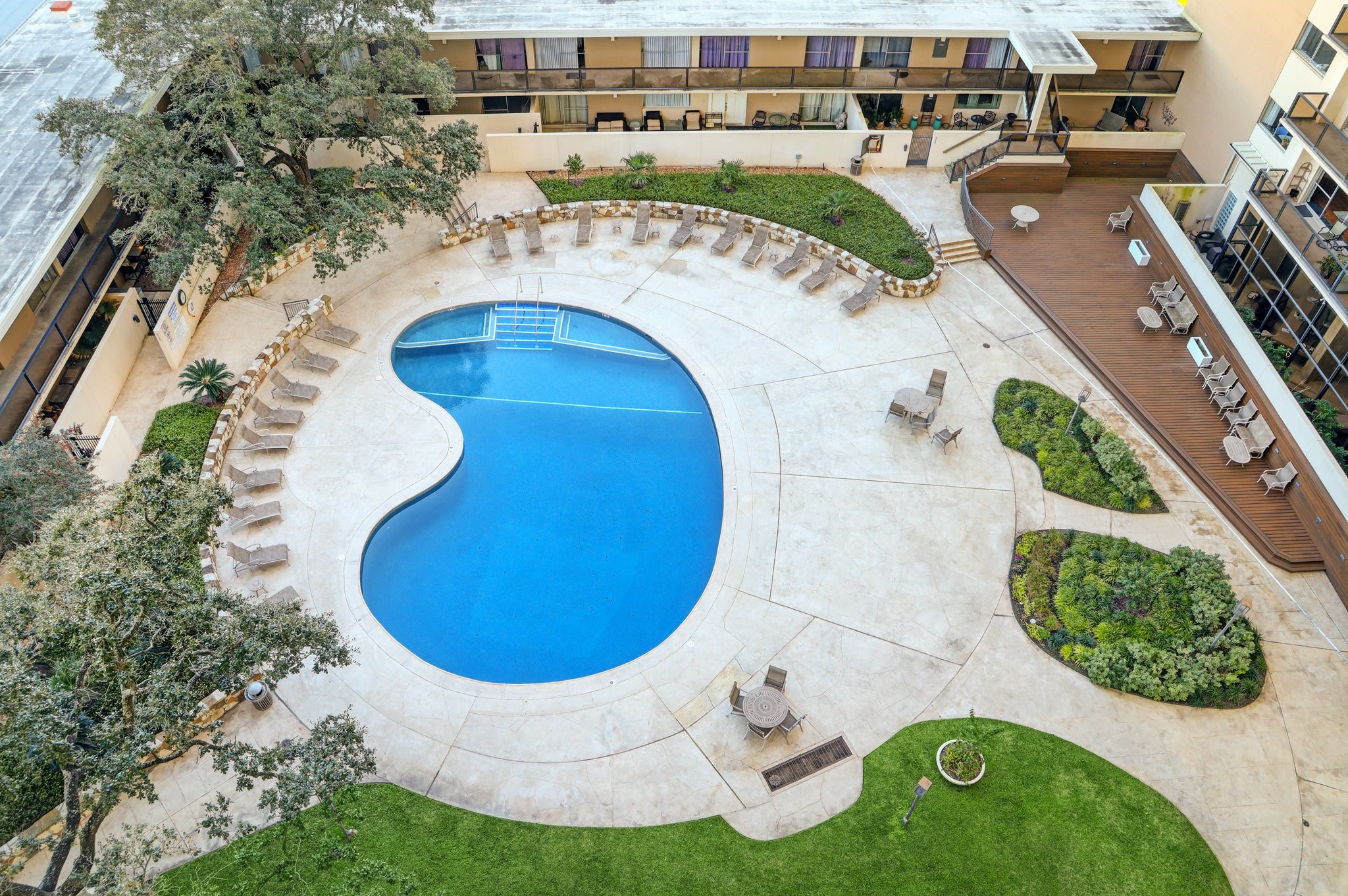 2929 Buffalo Speedway, #A902, Houston, TX 77098