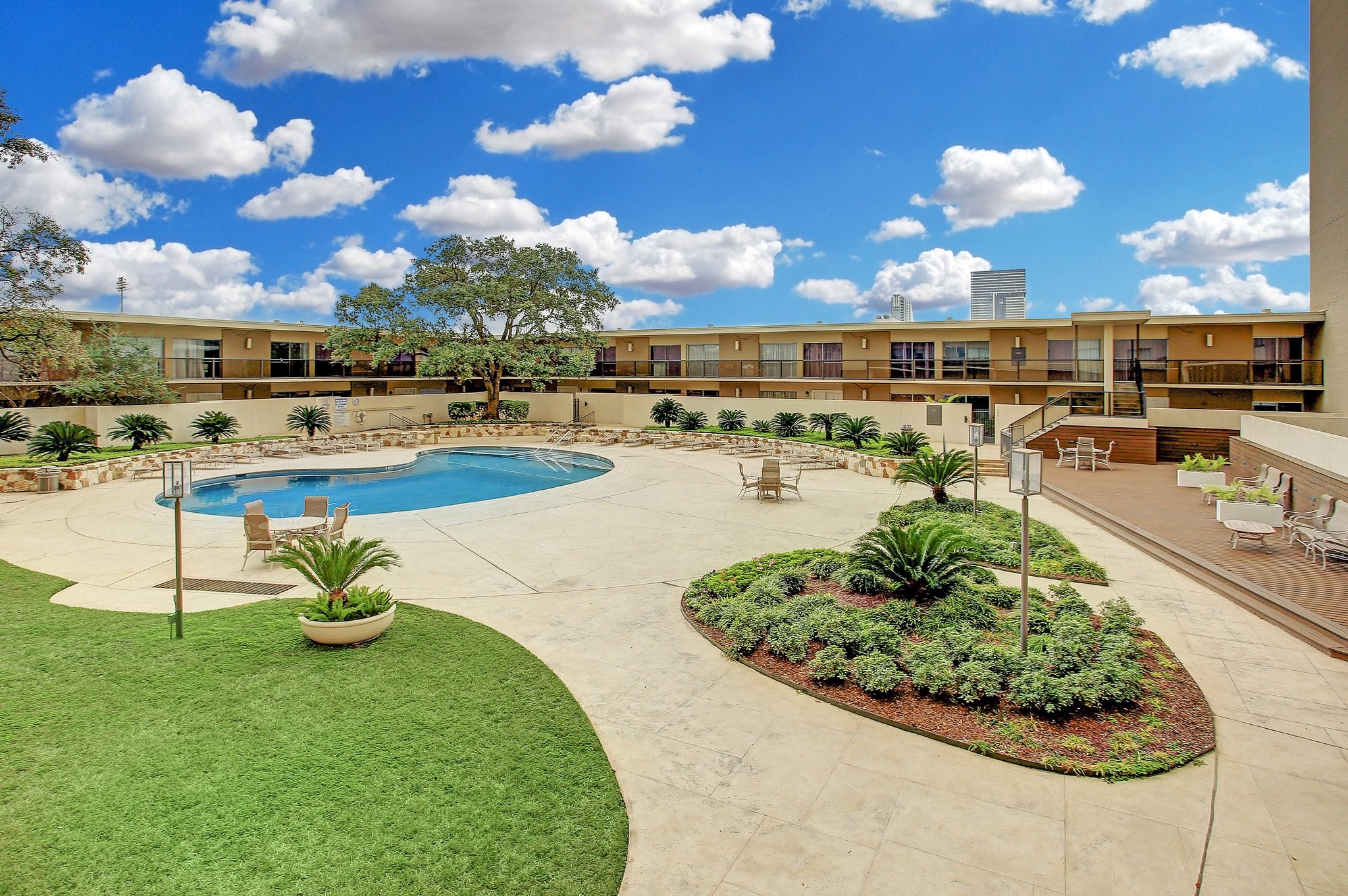 2929 Buffalo Speedway, #A902, Houston, TX 77098