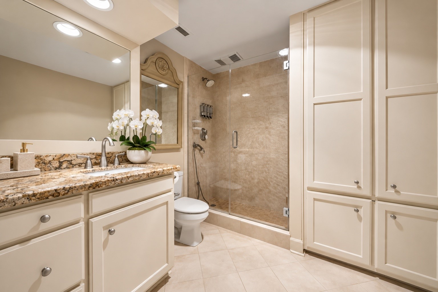2929 Buffalo Speedway, #A902, Houston, TX 77098