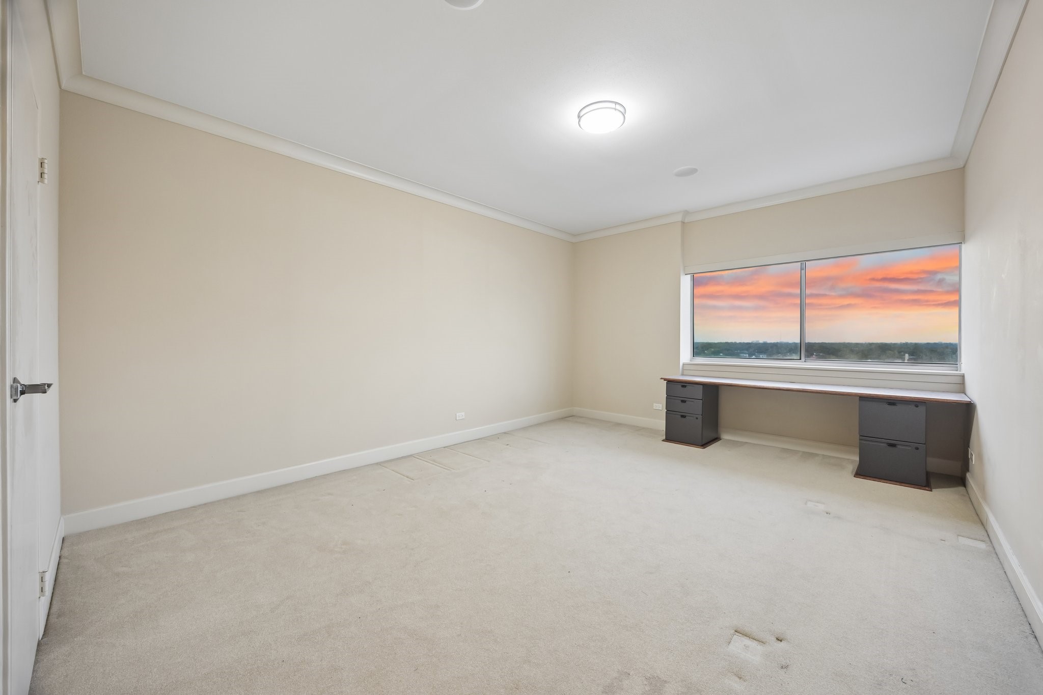 2929 Buffalo Speedway, #A902, Houston, TX 77098