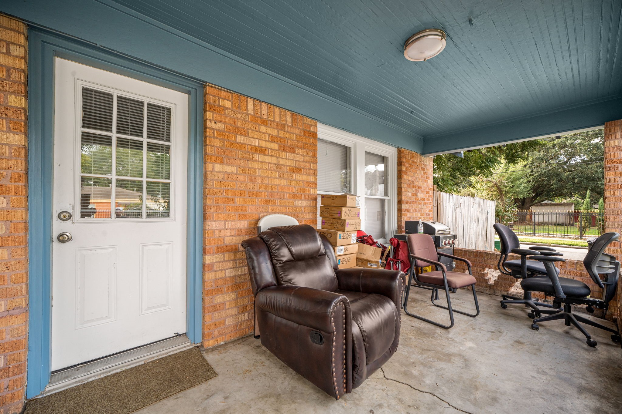Large covered sitting porch.