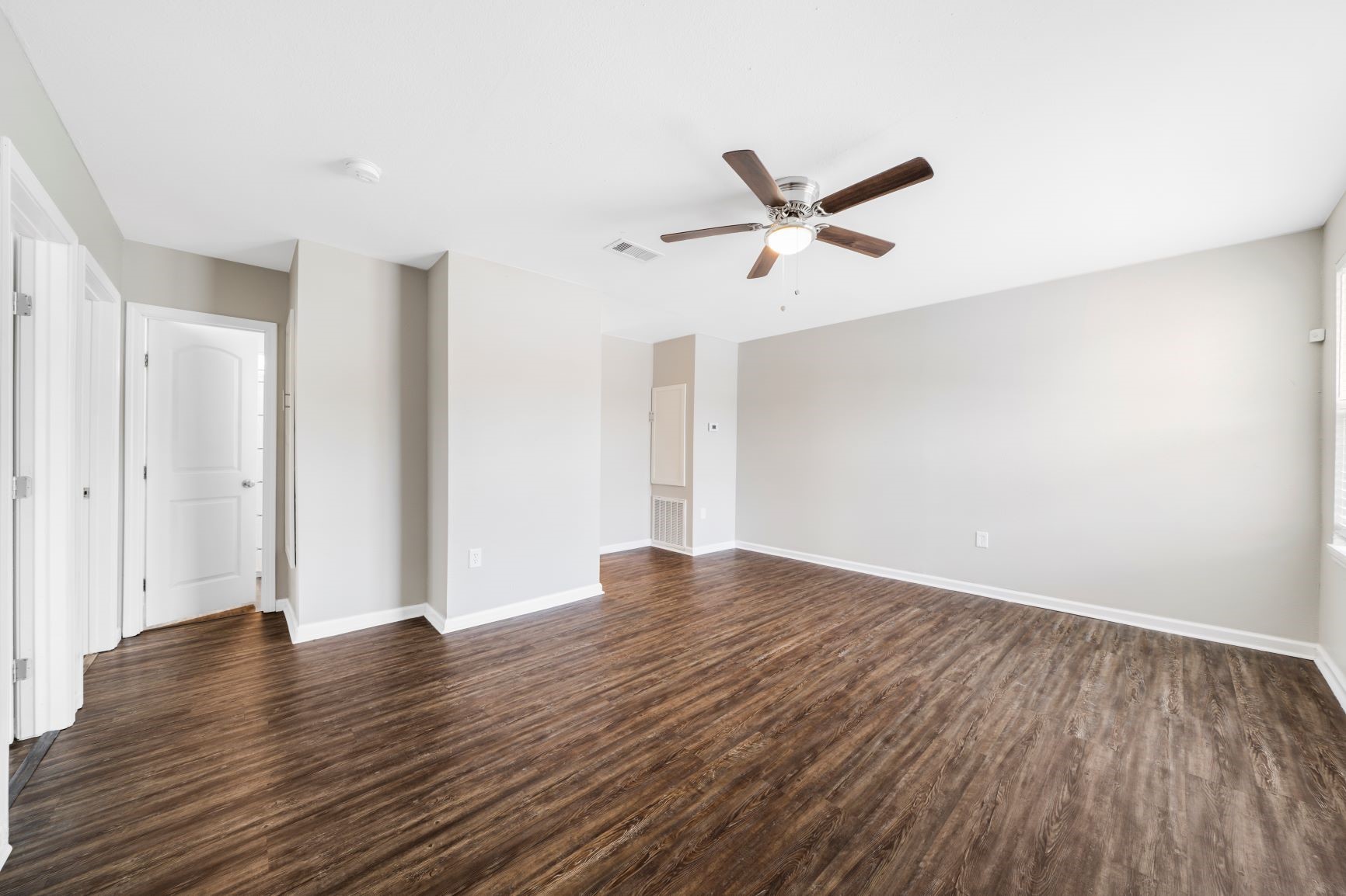1109 W 10th Street, Freeport, TX 77541