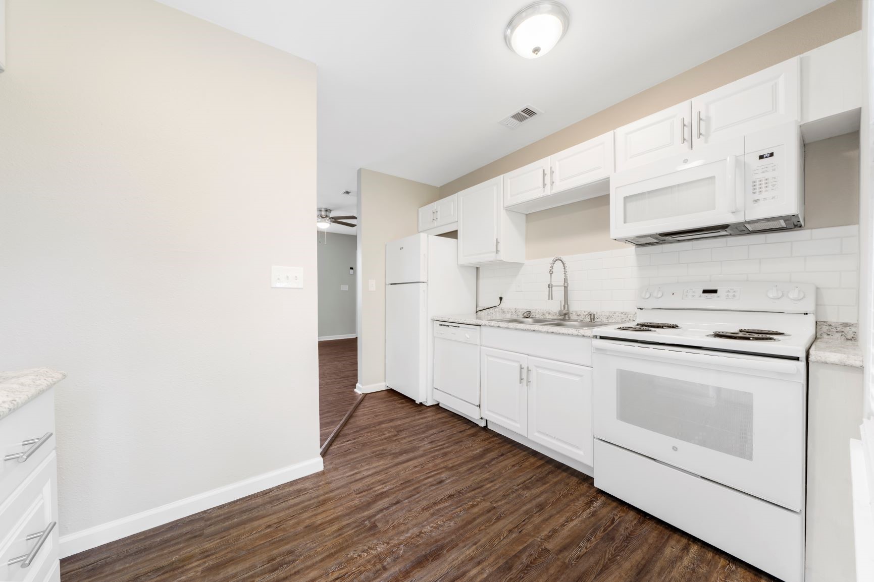 1109 W 10th Street, Freeport, TX 77541