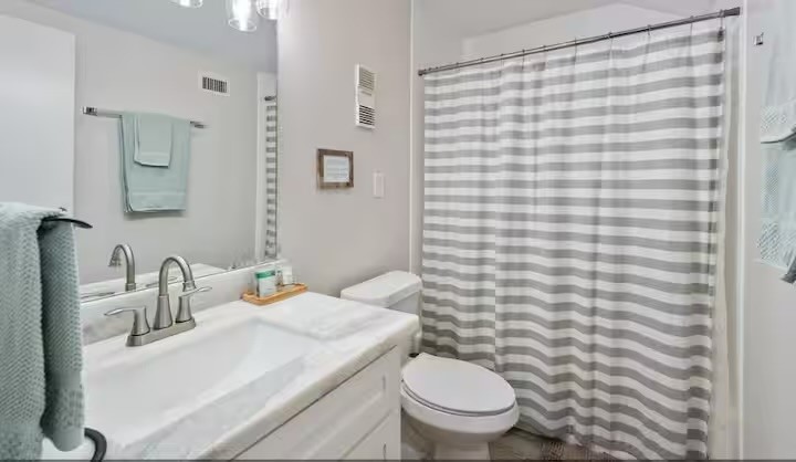 Secondary bathroom