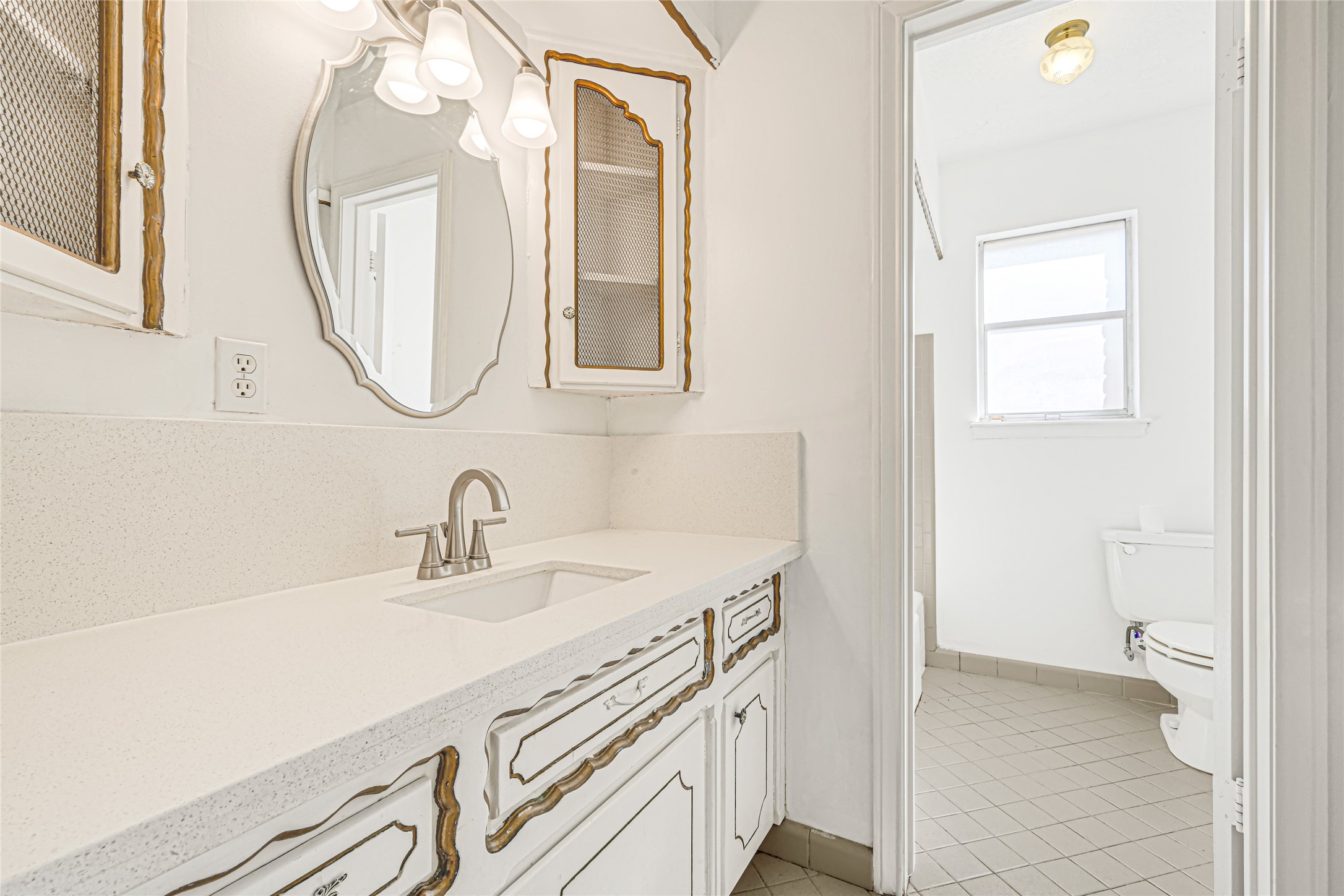 1611 Droxford Drive, Houston, TX 77008