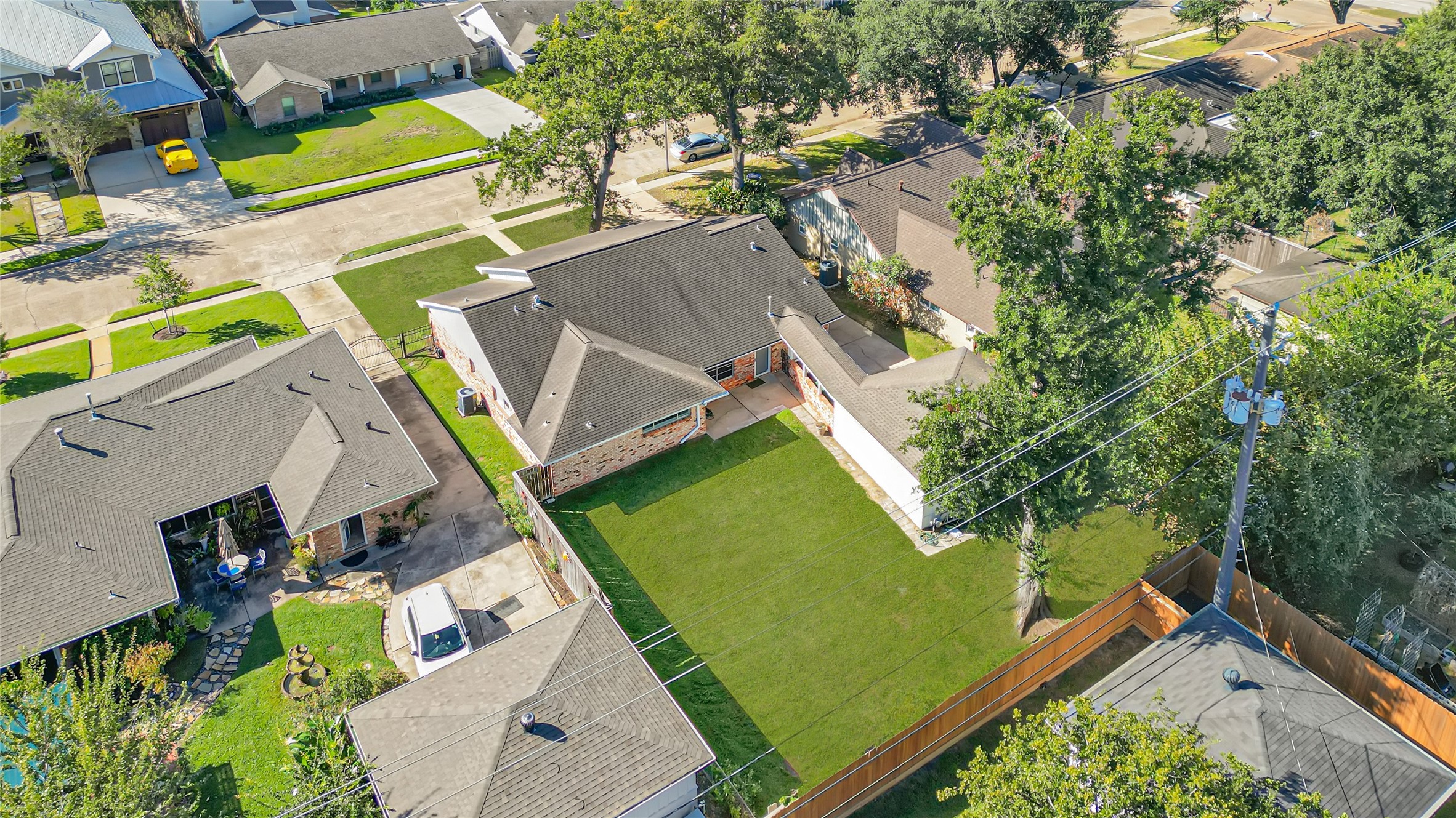 1611 Droxford Drive, Houston, TX 77008