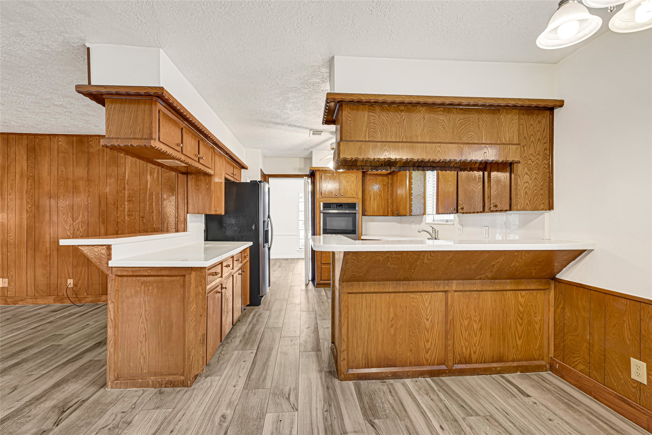 1611 Droxford Drive, Houston, TX 77008
