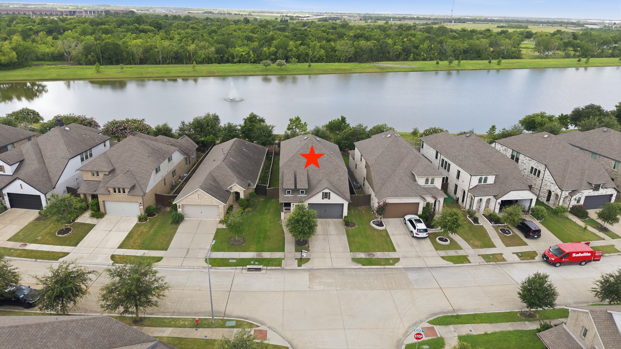 10602 Wagner Street, Rosharon, TX 77583