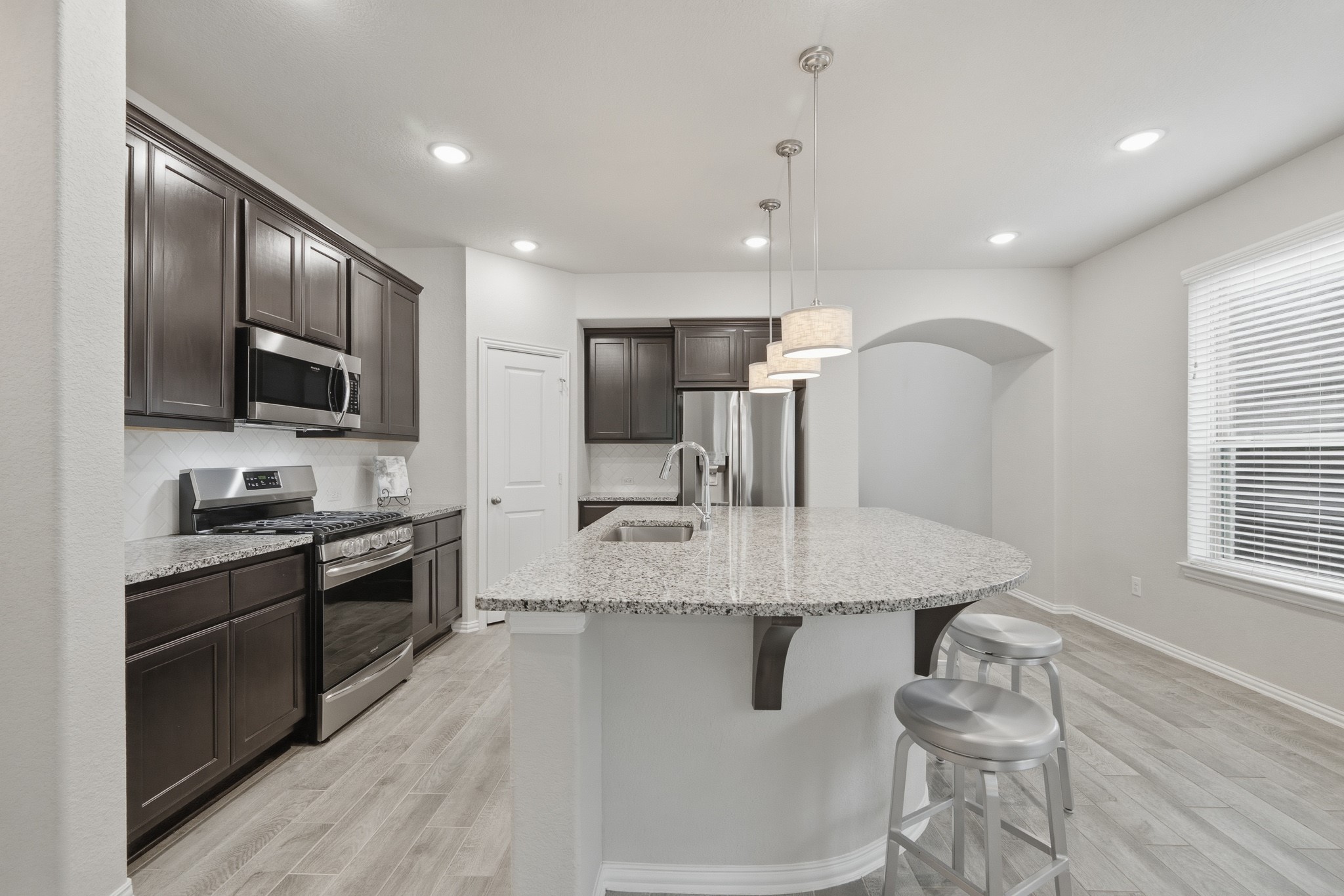 10602 Wagner Street, Rosharon, TX 77583