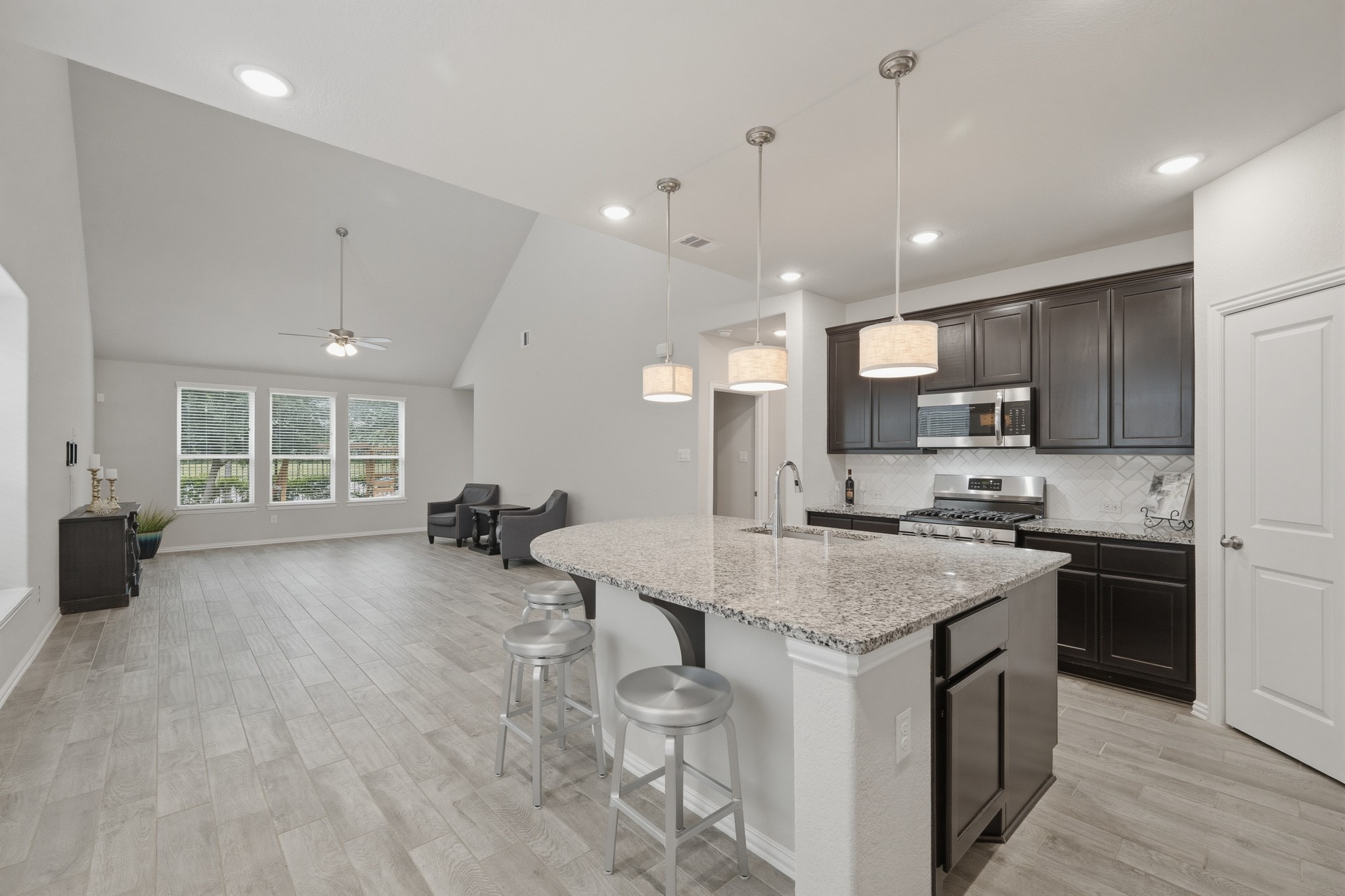 10602 Wagner Street, Rosharon, TX 77583
