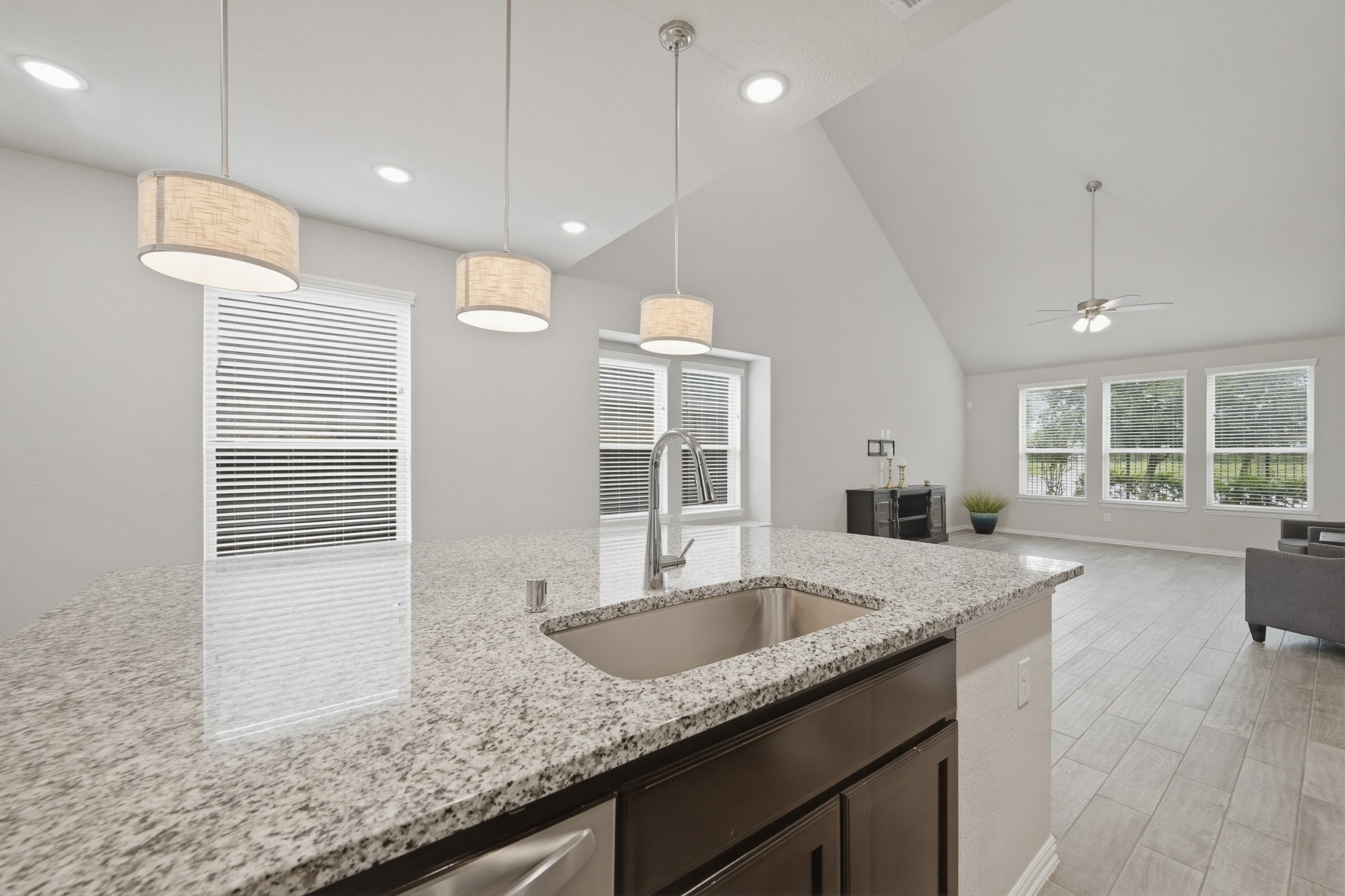 10602 Wagner Street, Rosharon, TX 77583