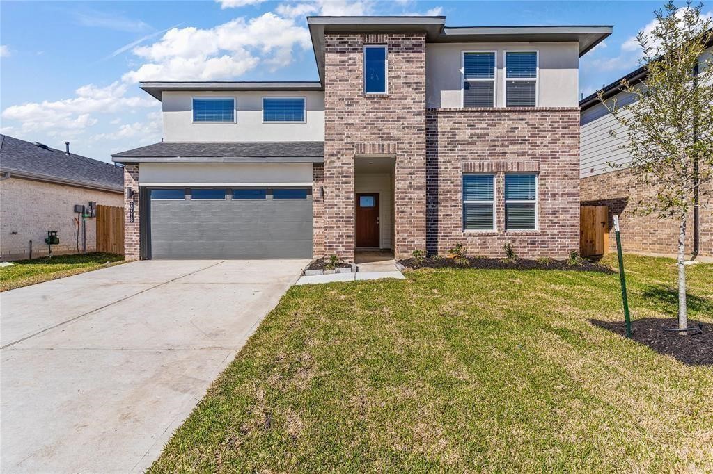 29318 Hoelzen Hollow Drive, Katy, TX 77494