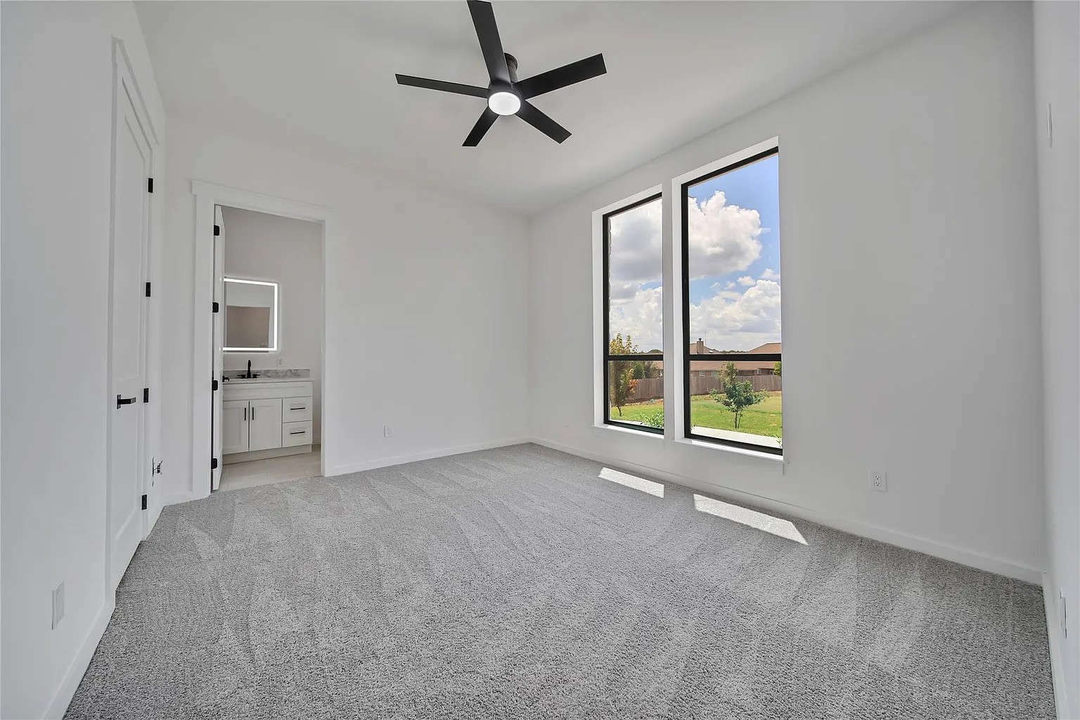 19006 Grandview Court, Montgomery, TX 77356