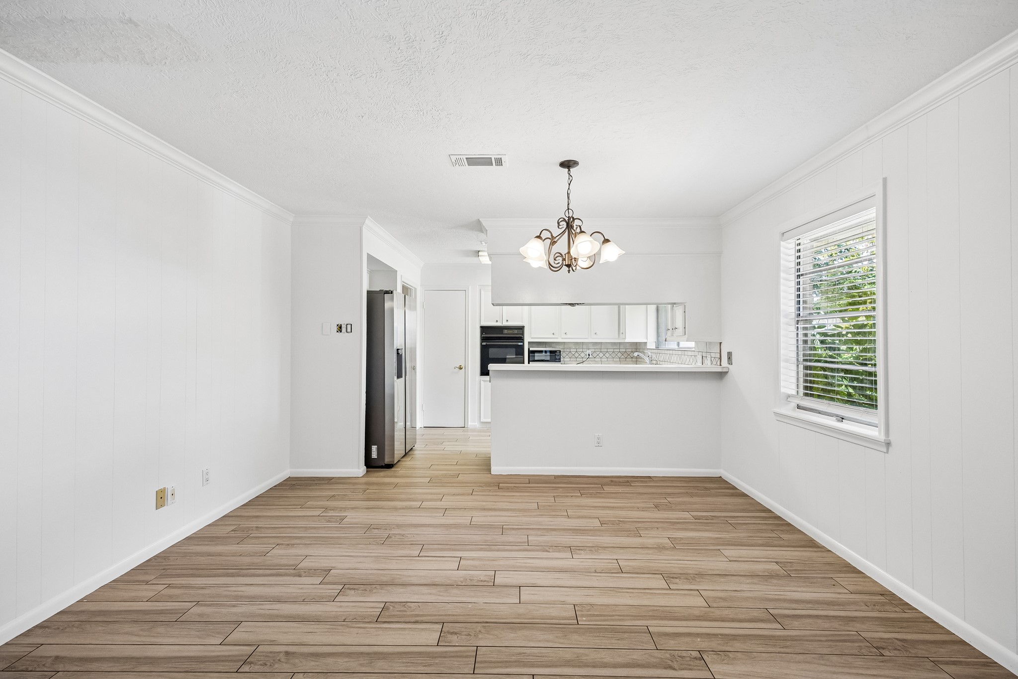 4406 Goldfinch Street, Houston, TX 77035