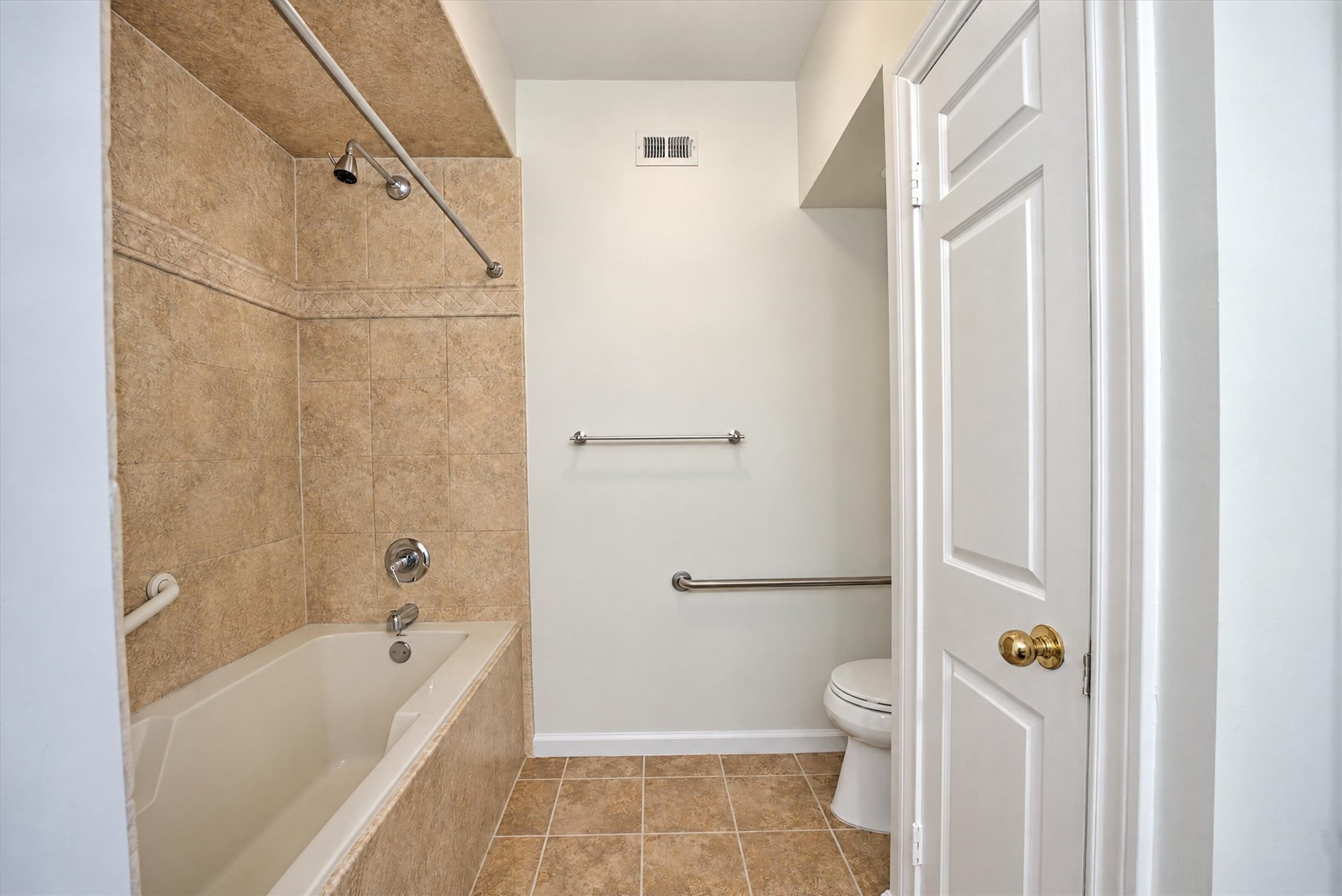 651 Bering Drive, #503, Houston, TX 77057