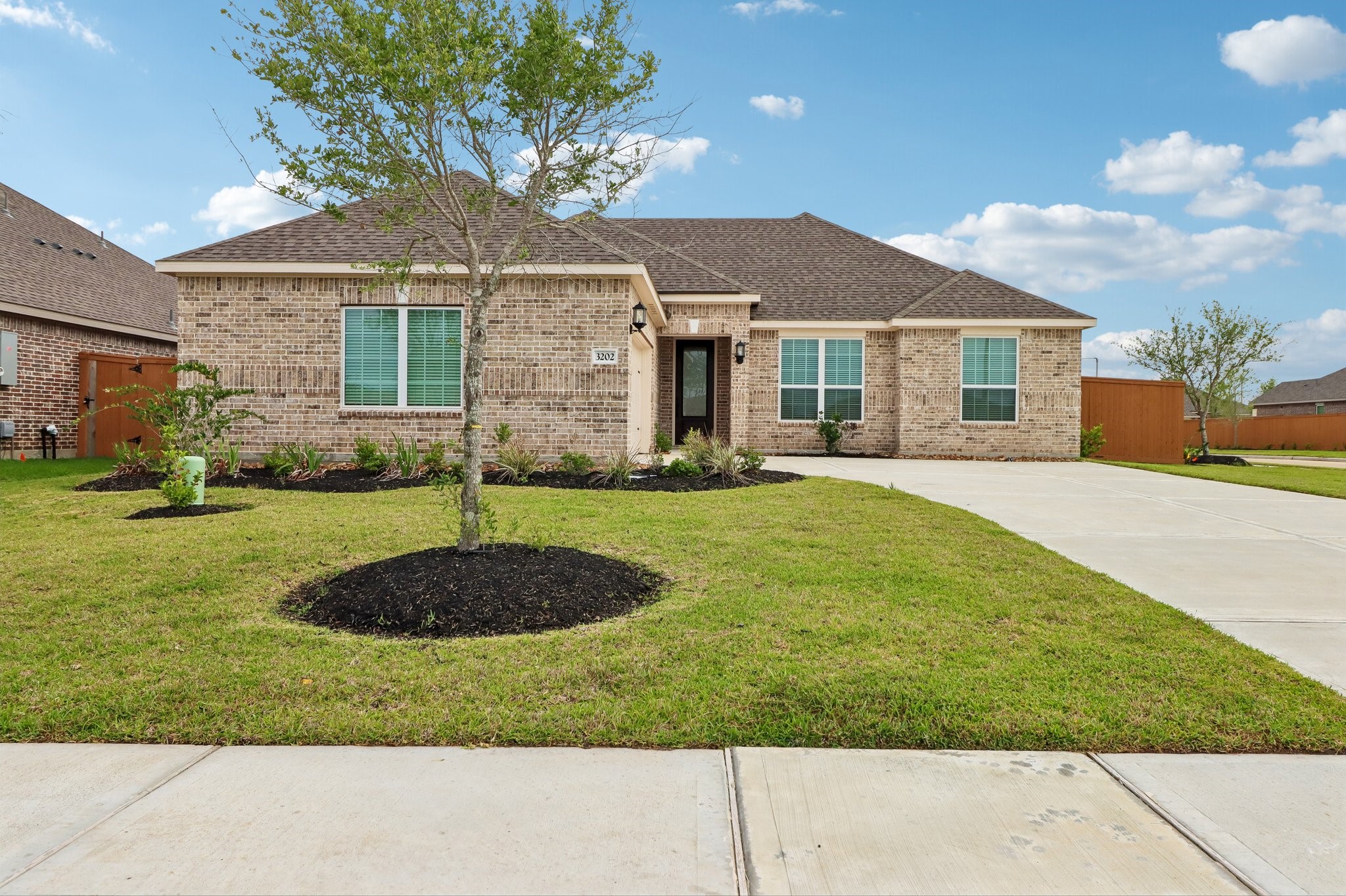 3202 Bolt Rope Drive, Texas City, TX 77510 3202 Bolt Rope Drive, Texas City, TX 77510