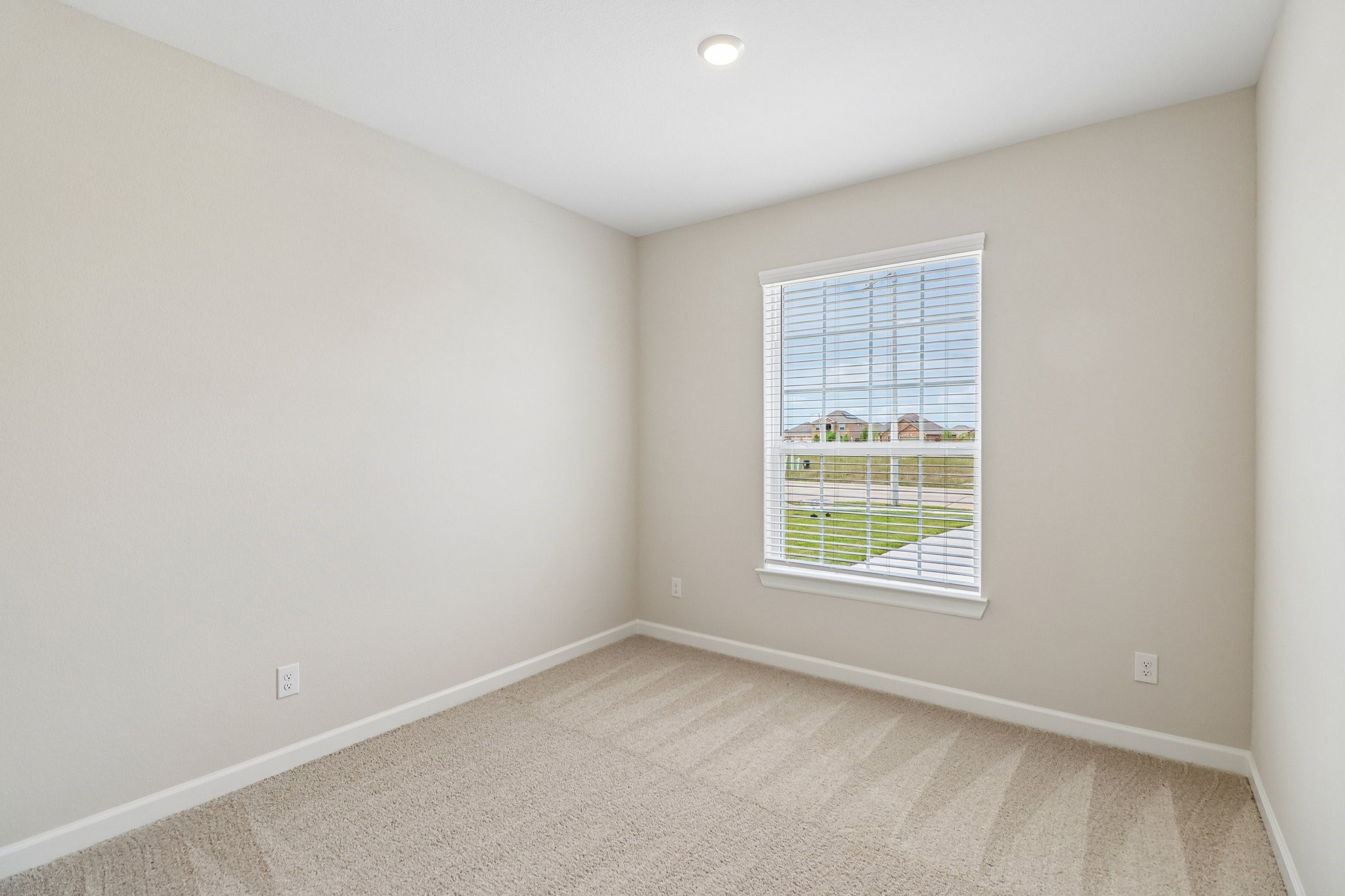 3202 Bolt Rope Drive, Texas City, TX 77510