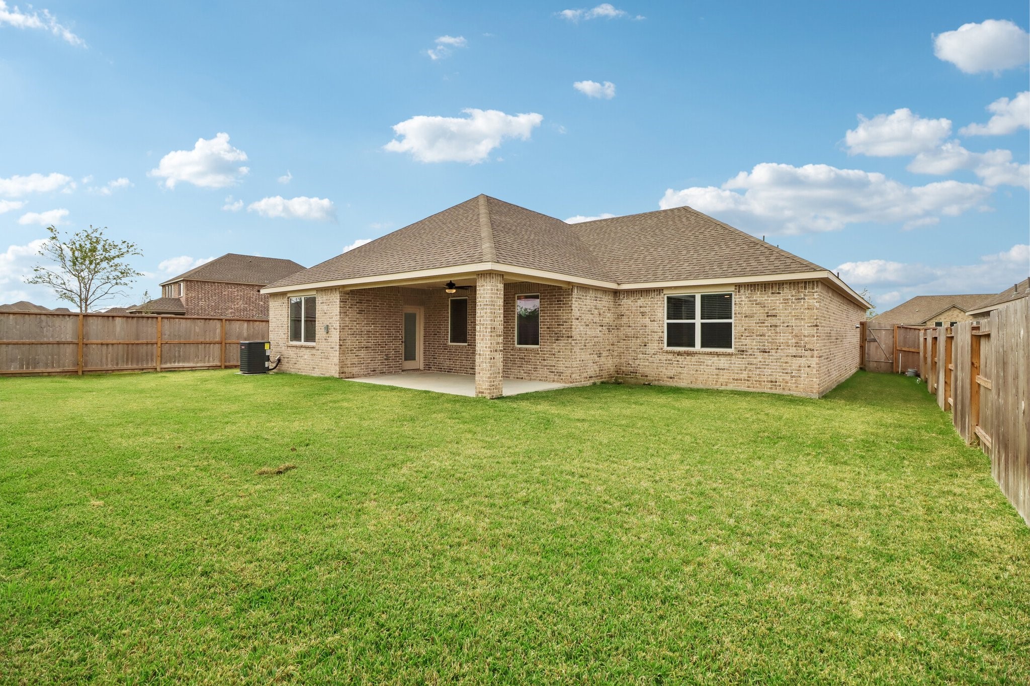 3202 Bolt Rope Drive, Texas City, TX 77510