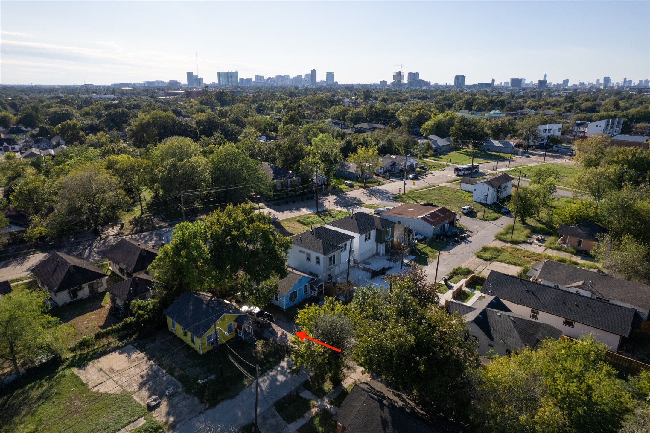 3232 Reeves Street, Houston, TX 77004
