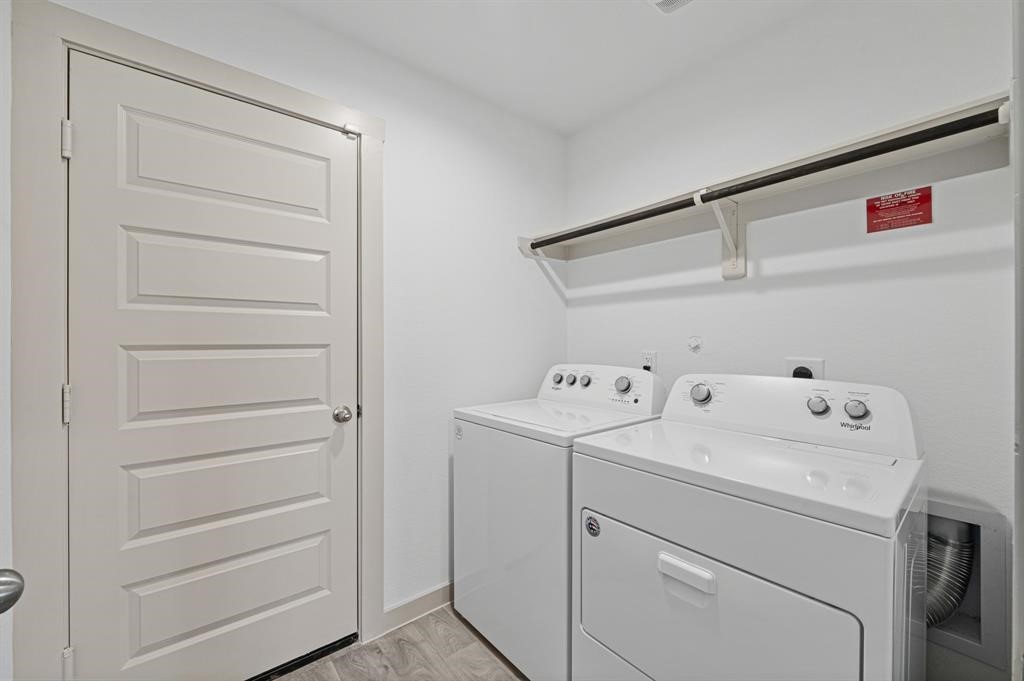 7910 Duck Ponds Place, Rosharon, TX 77583
