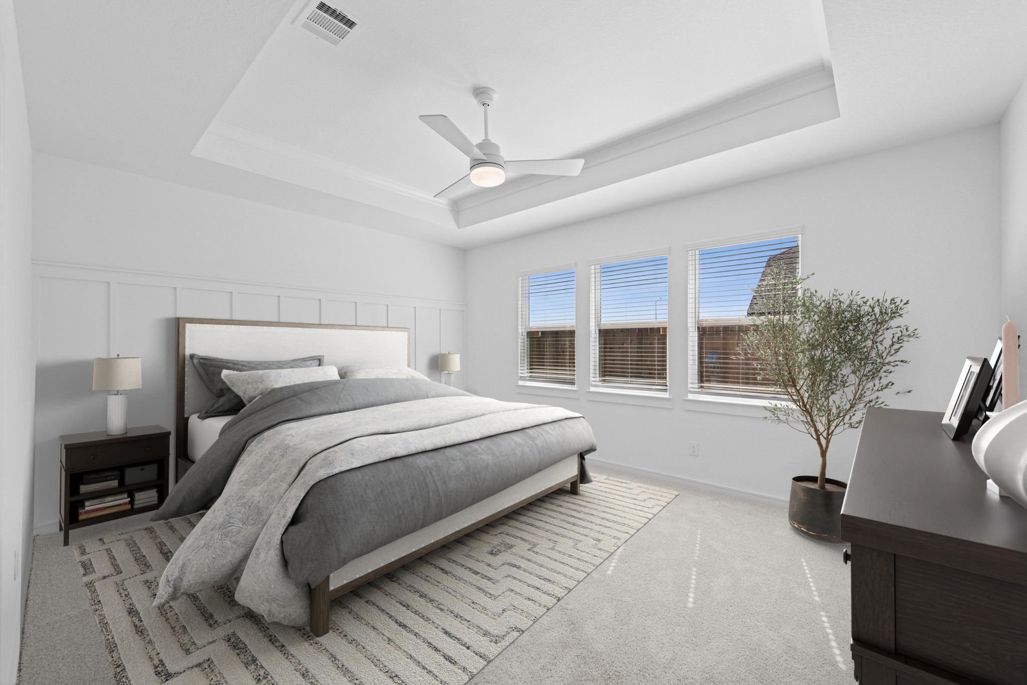 Spacious primary suite (*Photo not of actual home and used for illustration purposes only.)
