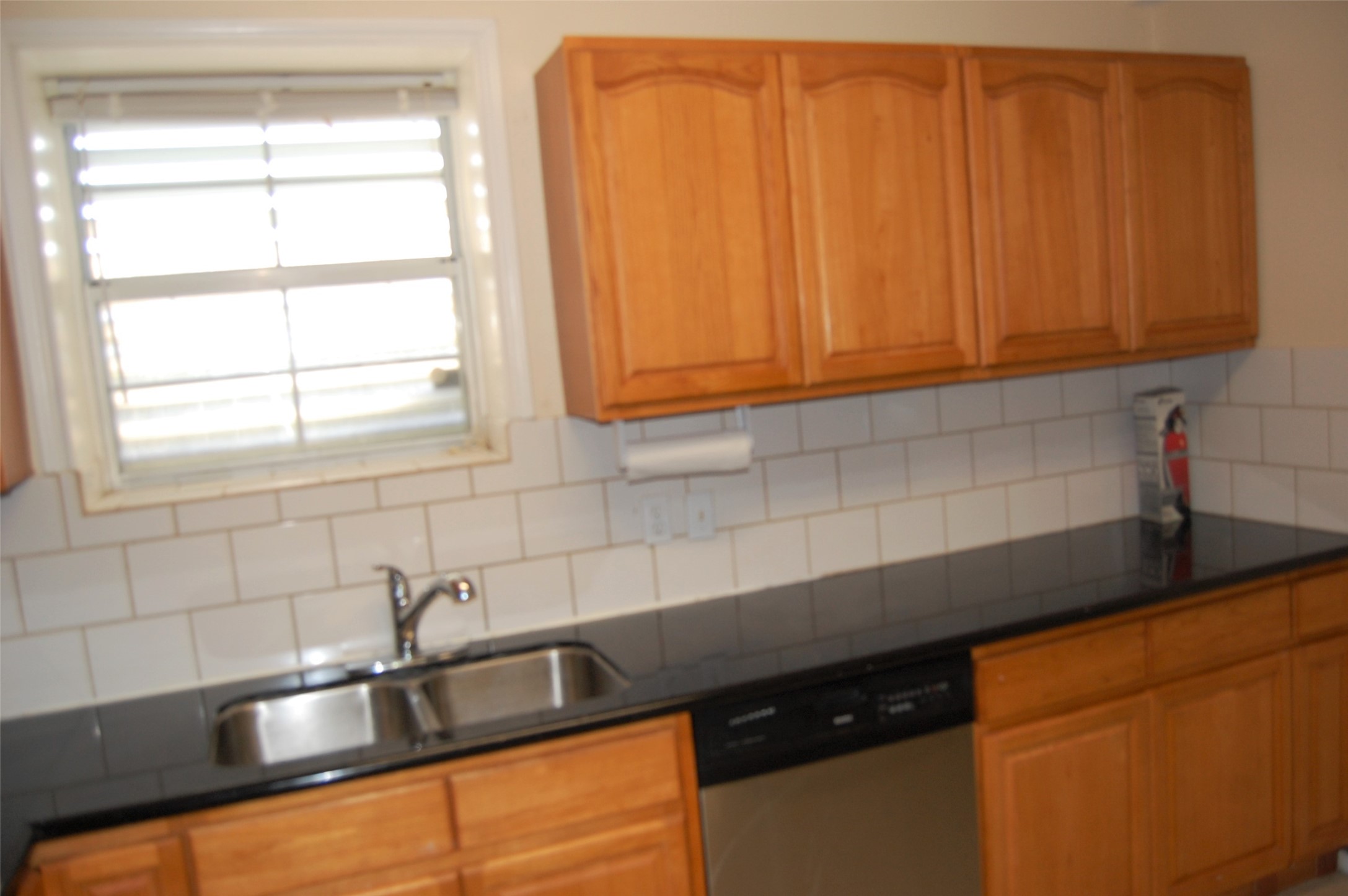 115 Barracuda Avenue, Galveston, TX 77550
