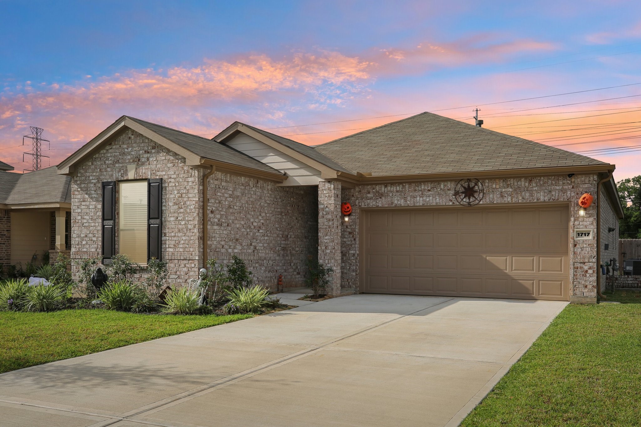 1717 Vista Luna Drive, Texas City, TX 77591