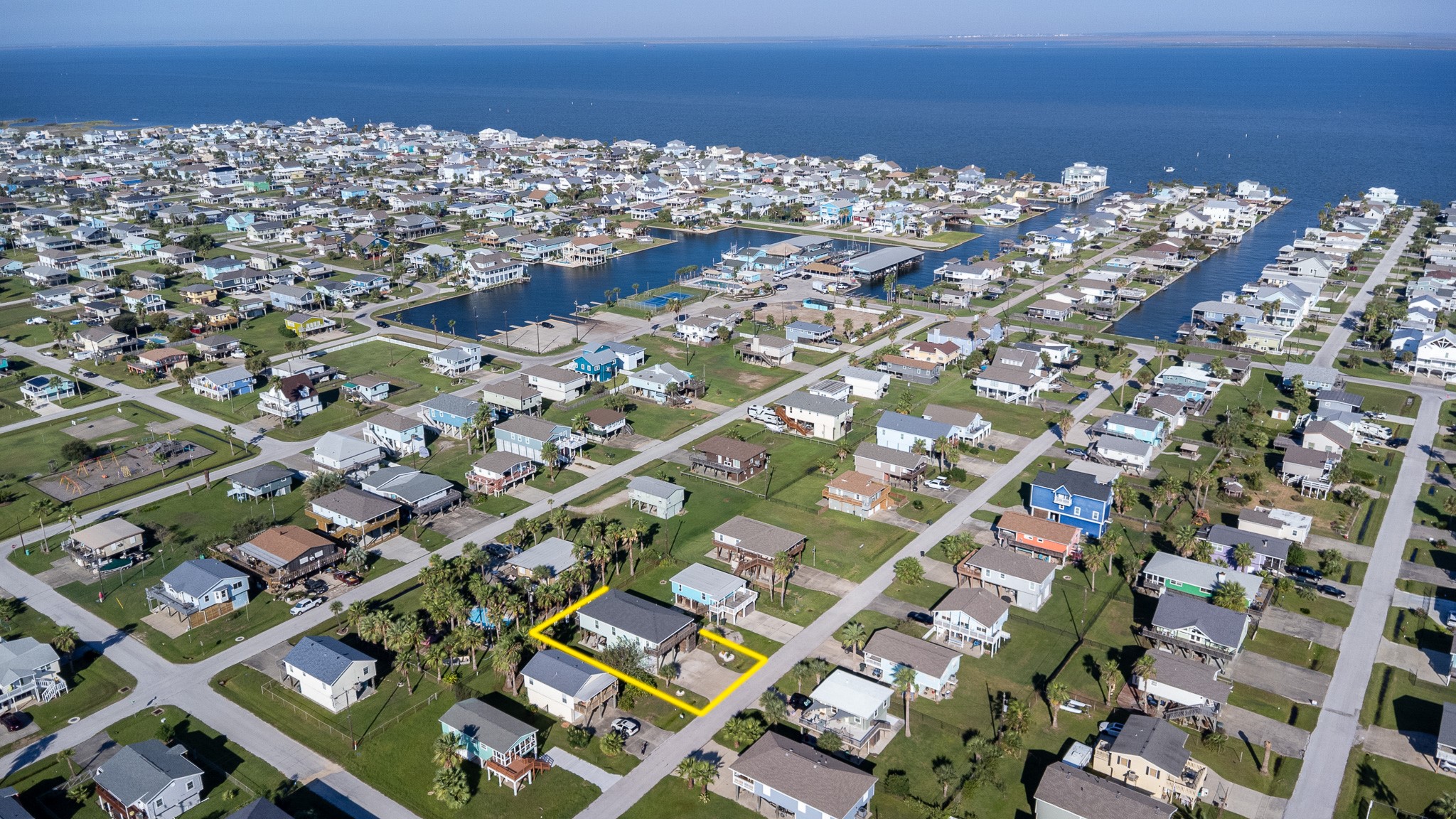 4030 Panola Drive, Galveston, TX 77554 4030 Panola Drive, Galveston, TX 77554