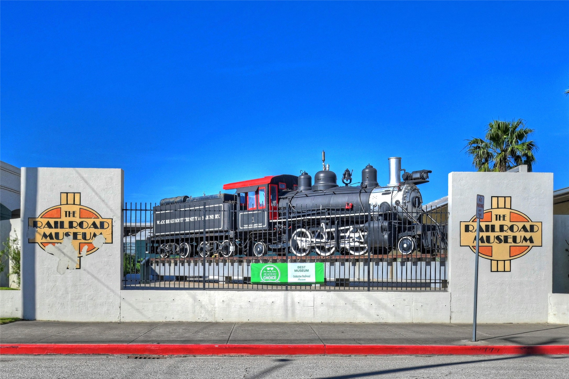 101 Kempner Avenue, Galveston, TX 77550