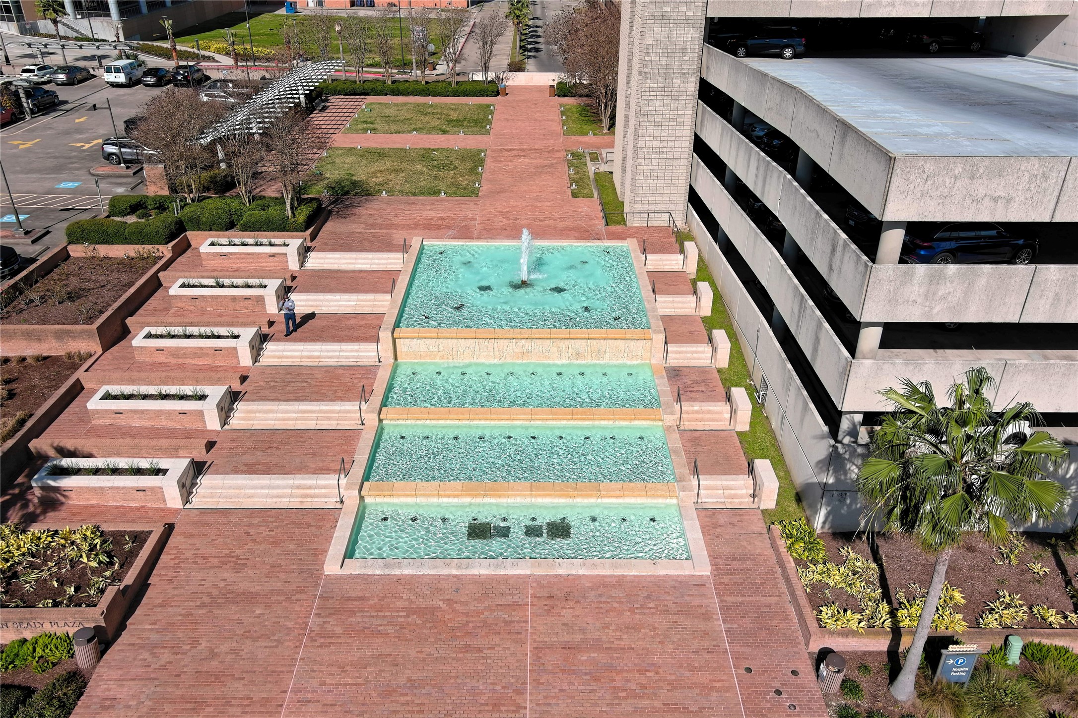 101 Kempner Avenue, Galveston, TX 77550