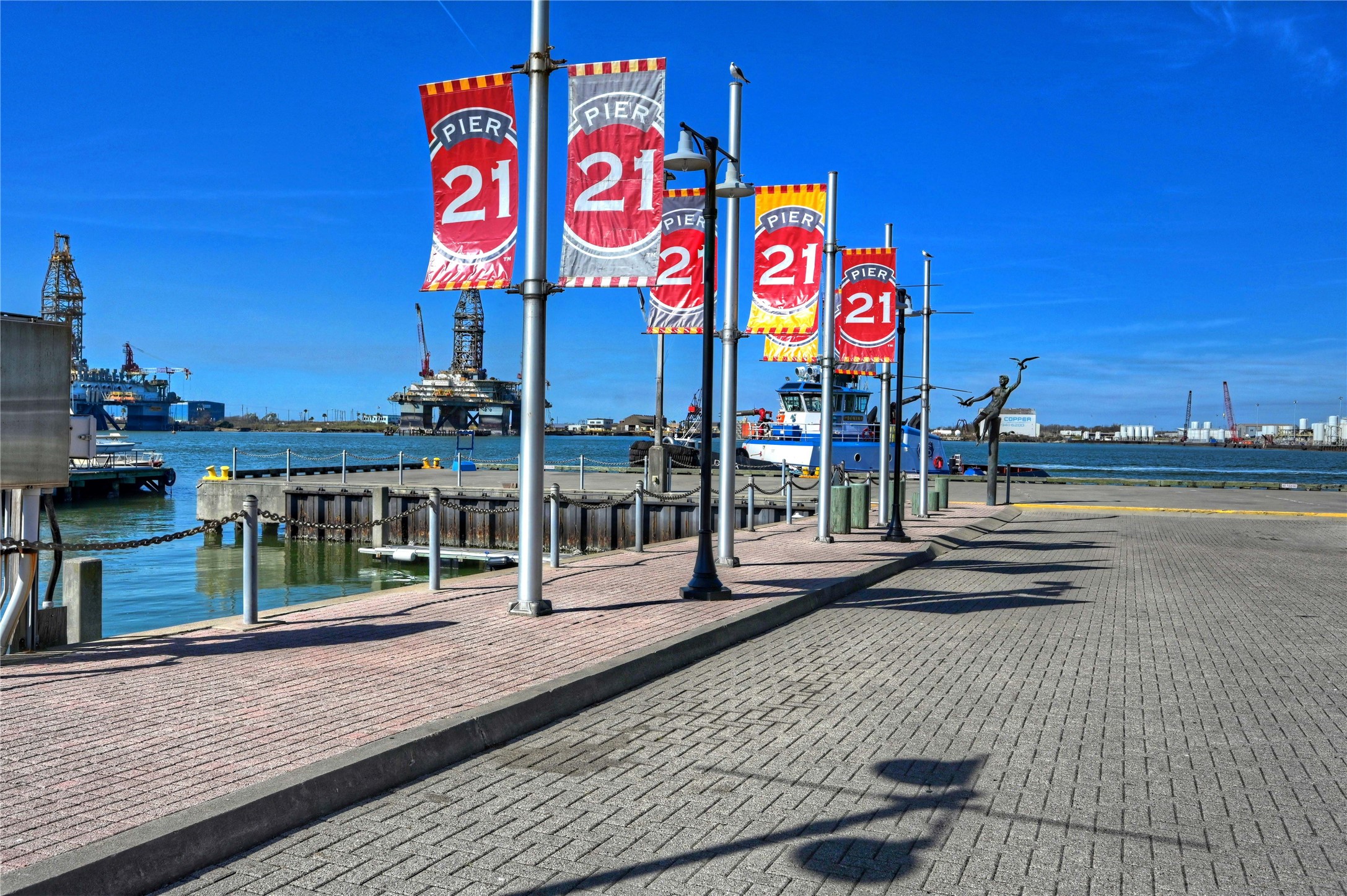 101 Kempner Avenue, Galveston, TX 77550