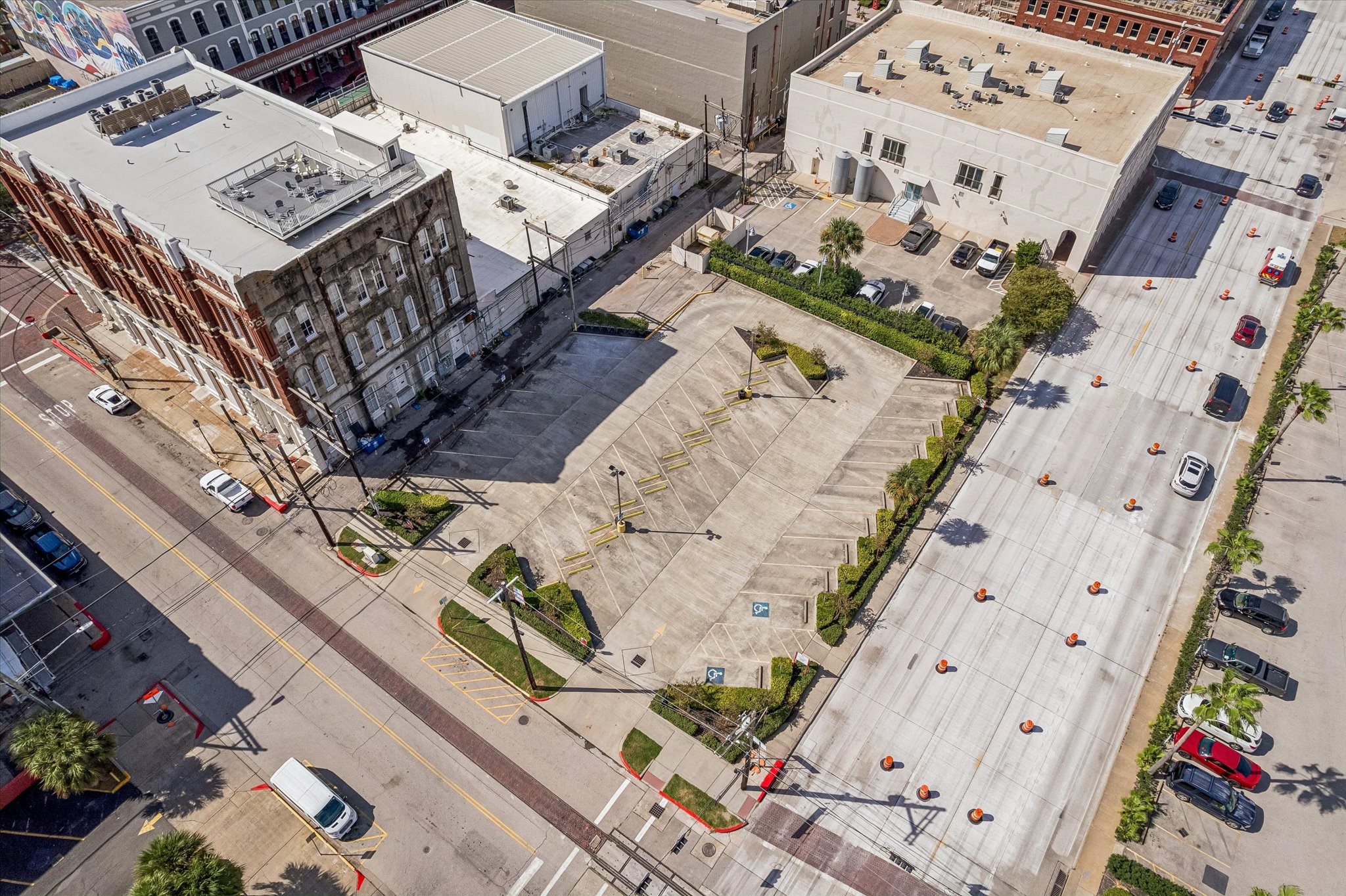 101 Kempner Avenue, Galveston, TX 77550