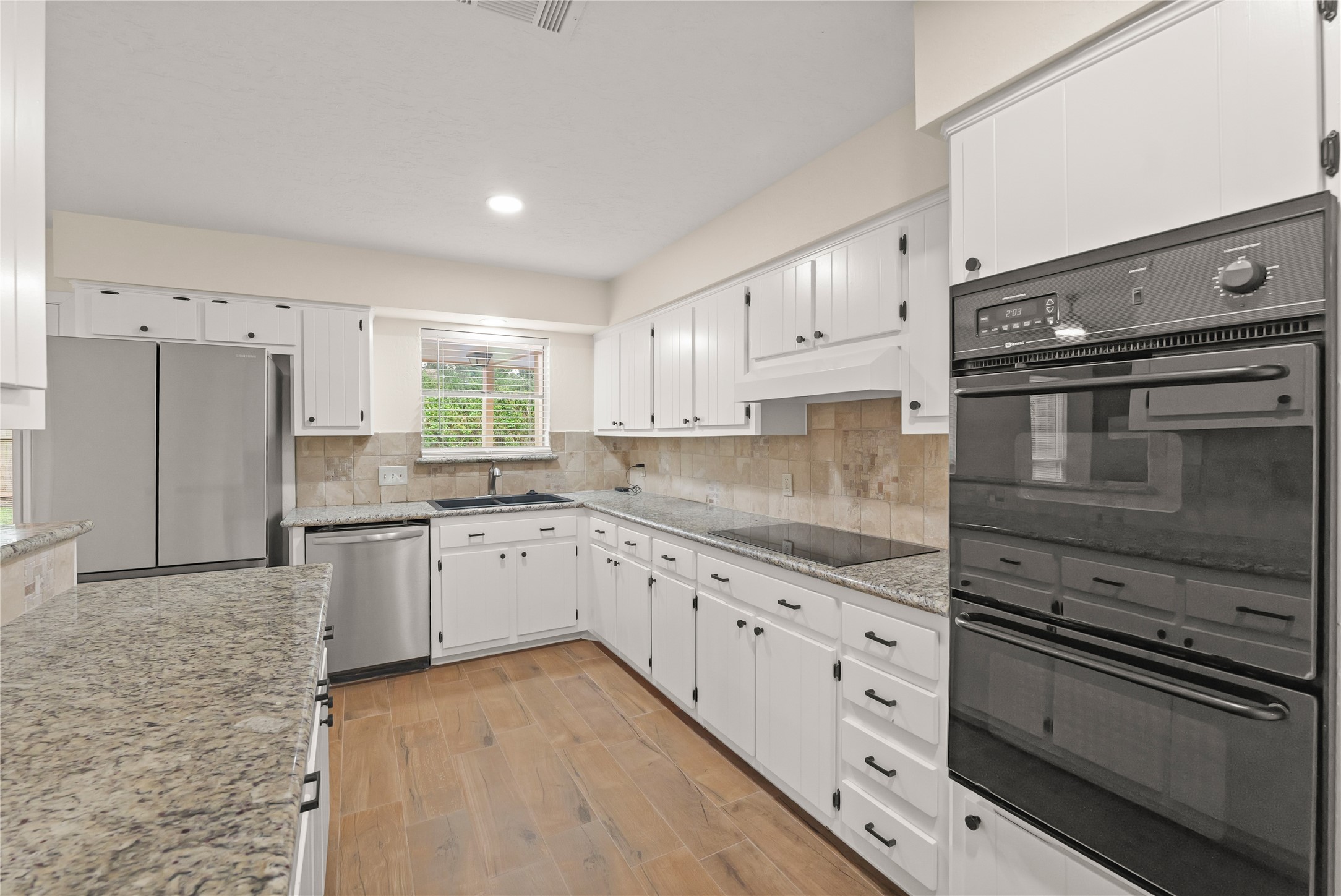 3711 Fern View Drive, Houston, TX 77345