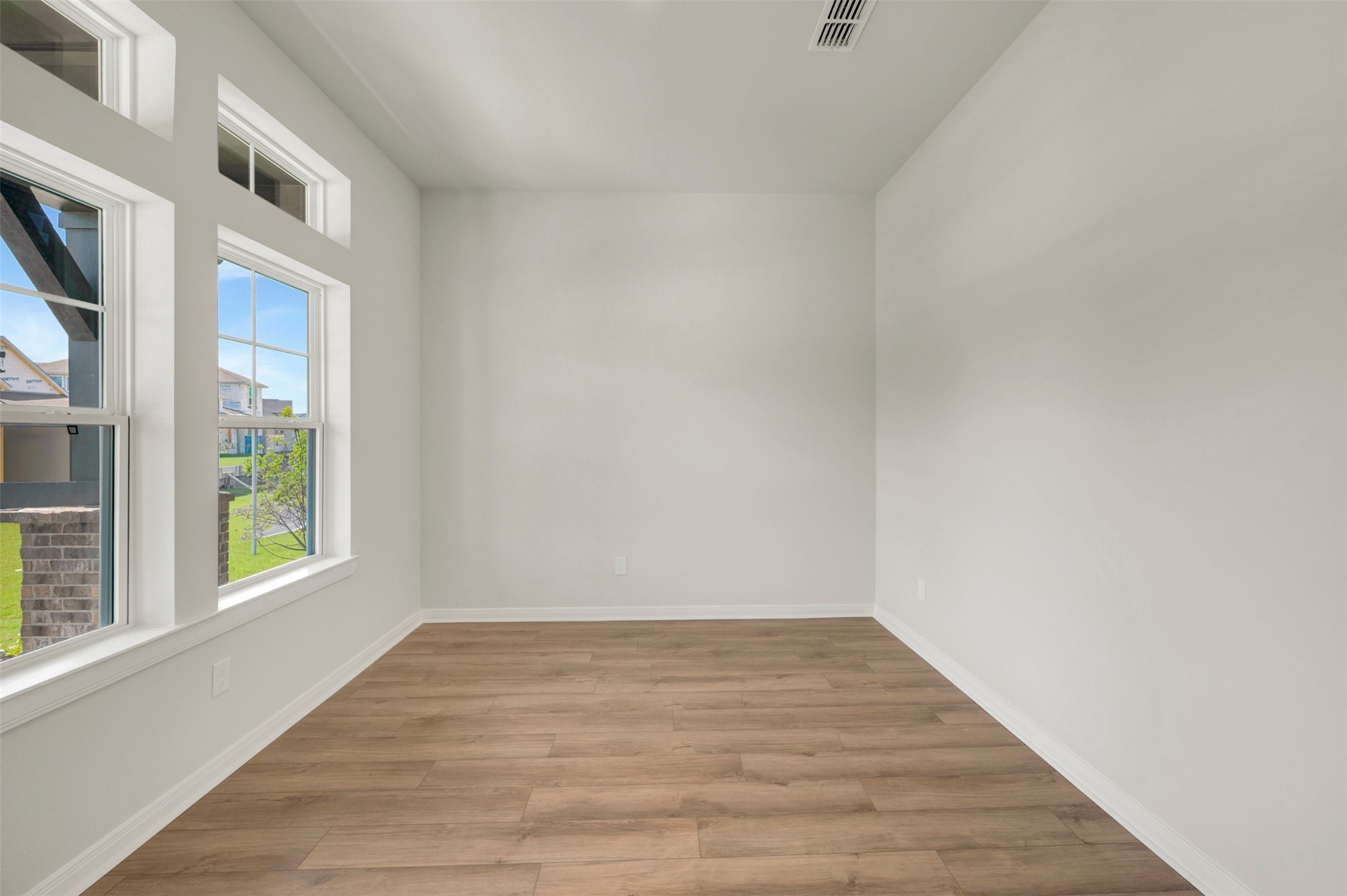 7022 Salt Dome Drive, League City, TX 77546