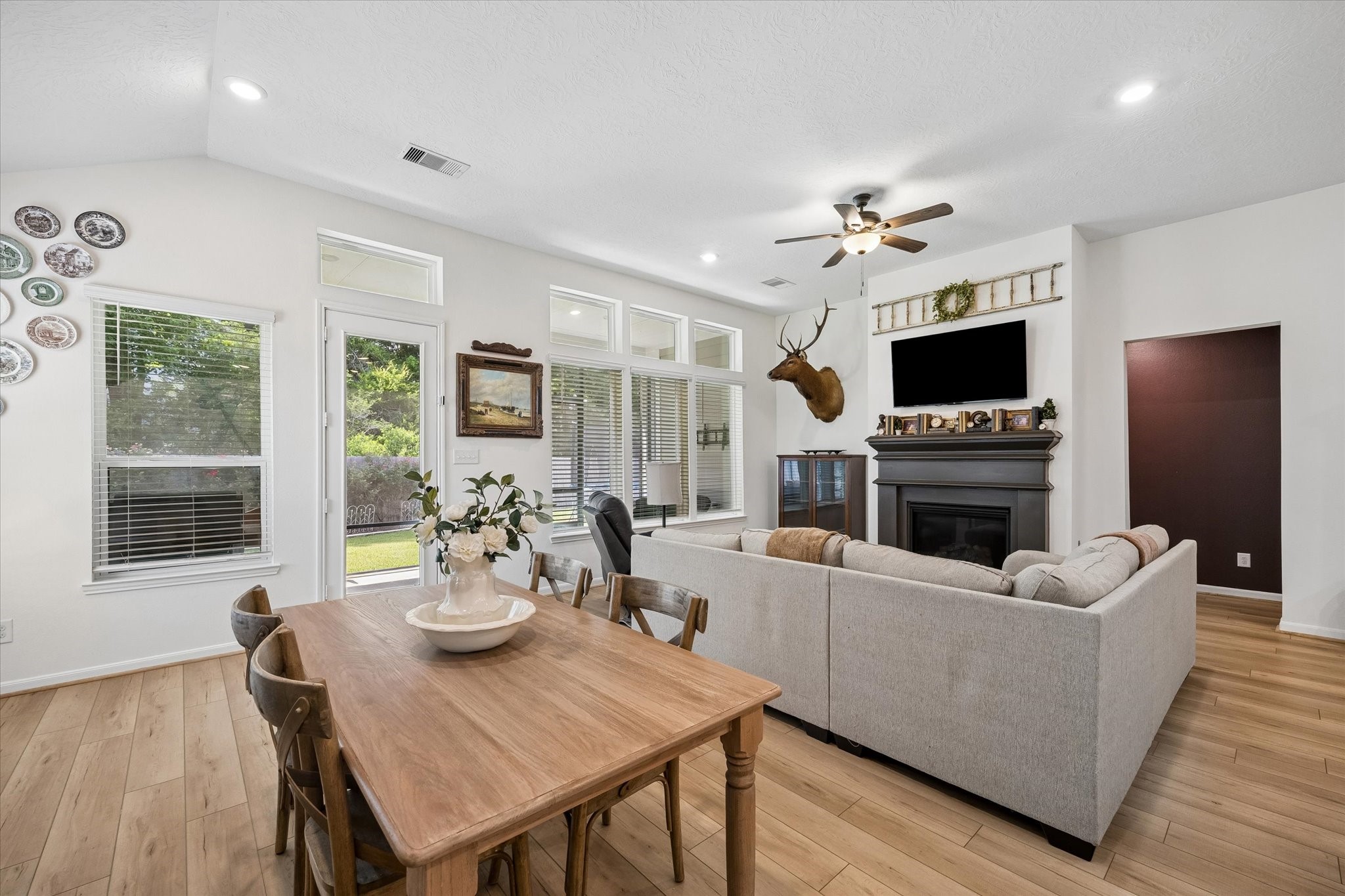 39200 Canyonville Court, Magnolia, TX 77354
